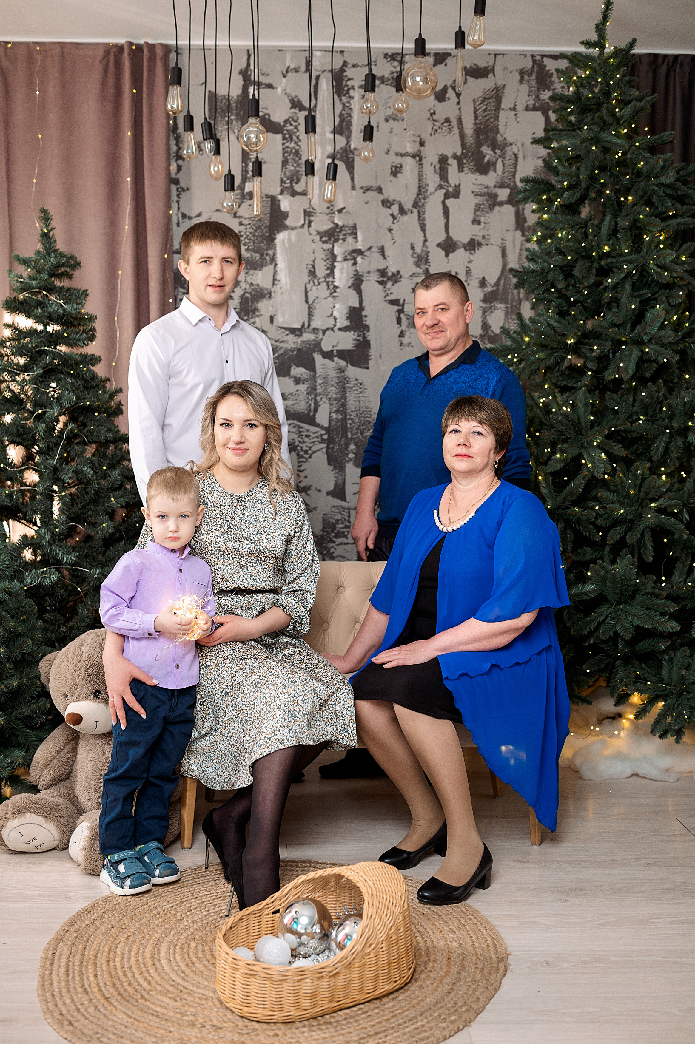 Кристина, Николай и Рома. Семейный, свадебный, школьный фотограф в Железногорске Целуев Андрей