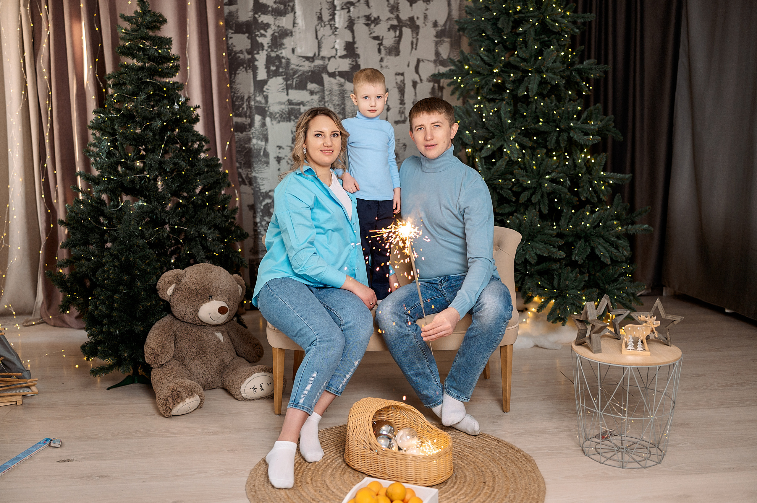 Кристина, Николай и Рома. Семейный, свадебный, школьный фотограф в Железногорске Целуев Андрей