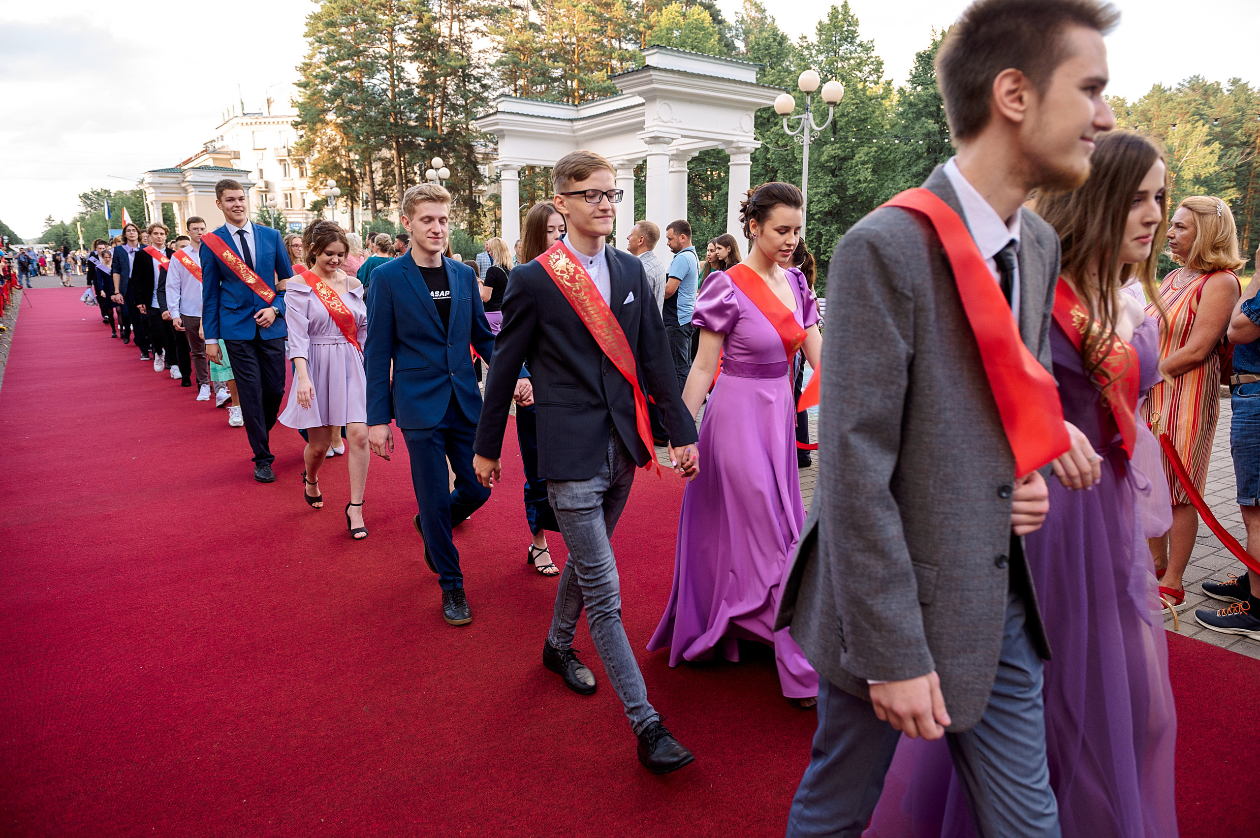 ВЫПУСКНОЙ 11А шк106. Семейный, свадебный, школьный фотограф в Железногорске Целуев Андрей