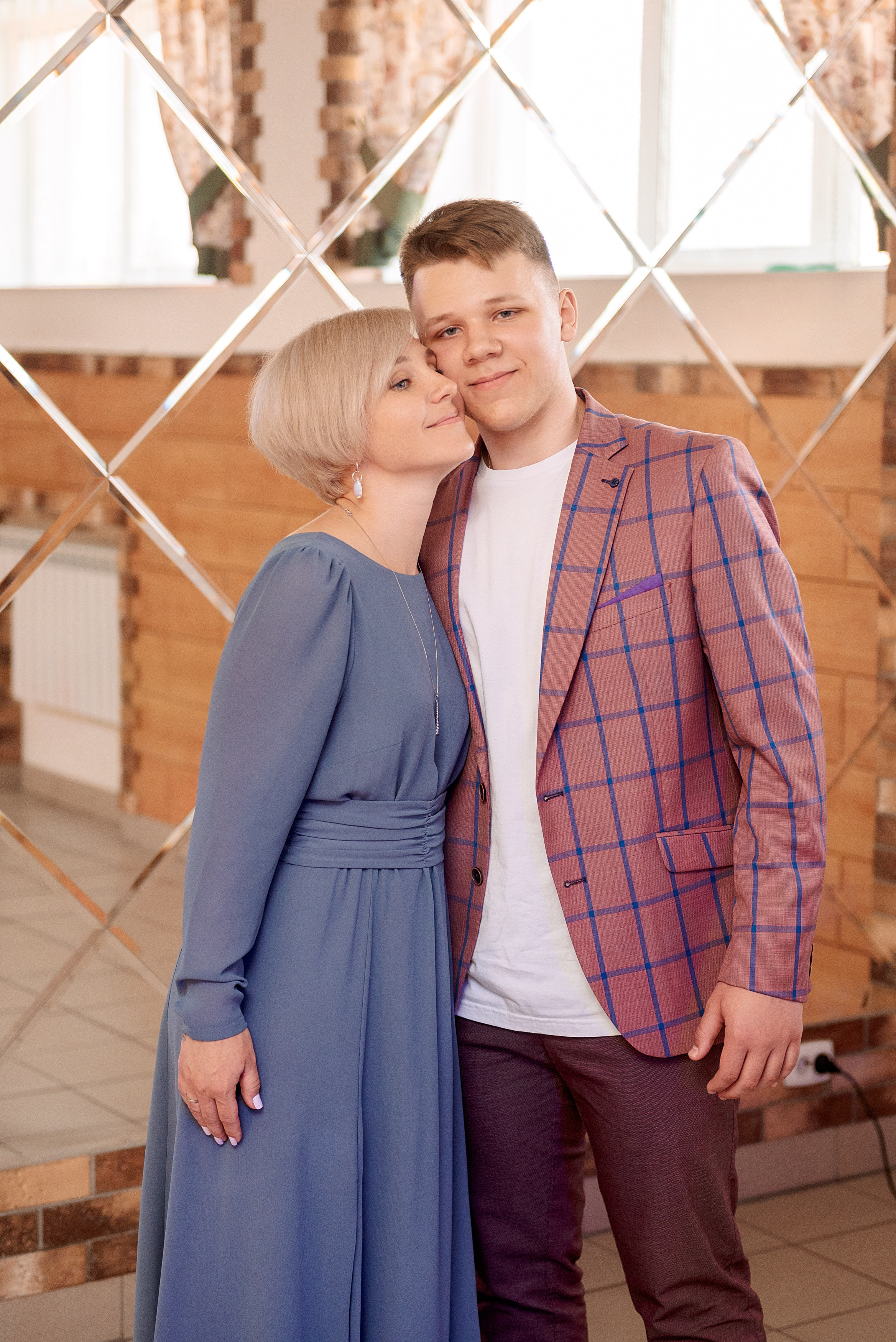 ВЫПУСКНОЙ 9кл. шк.106. Семейный, свадебный, школьный фотограф в Железногорске Целуев Андрей