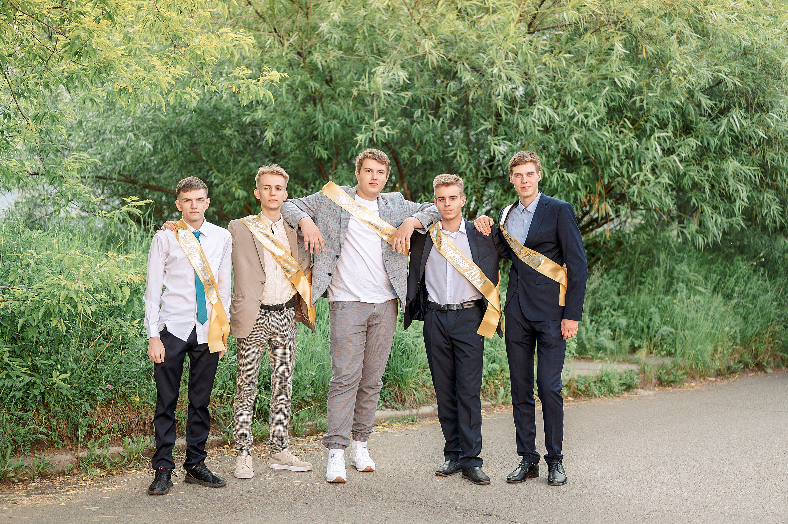 Выпускной 11 кл школа 100 2021 г. Семейный, свадебный, школьный фотограф в Железногорске Целуев Андрей