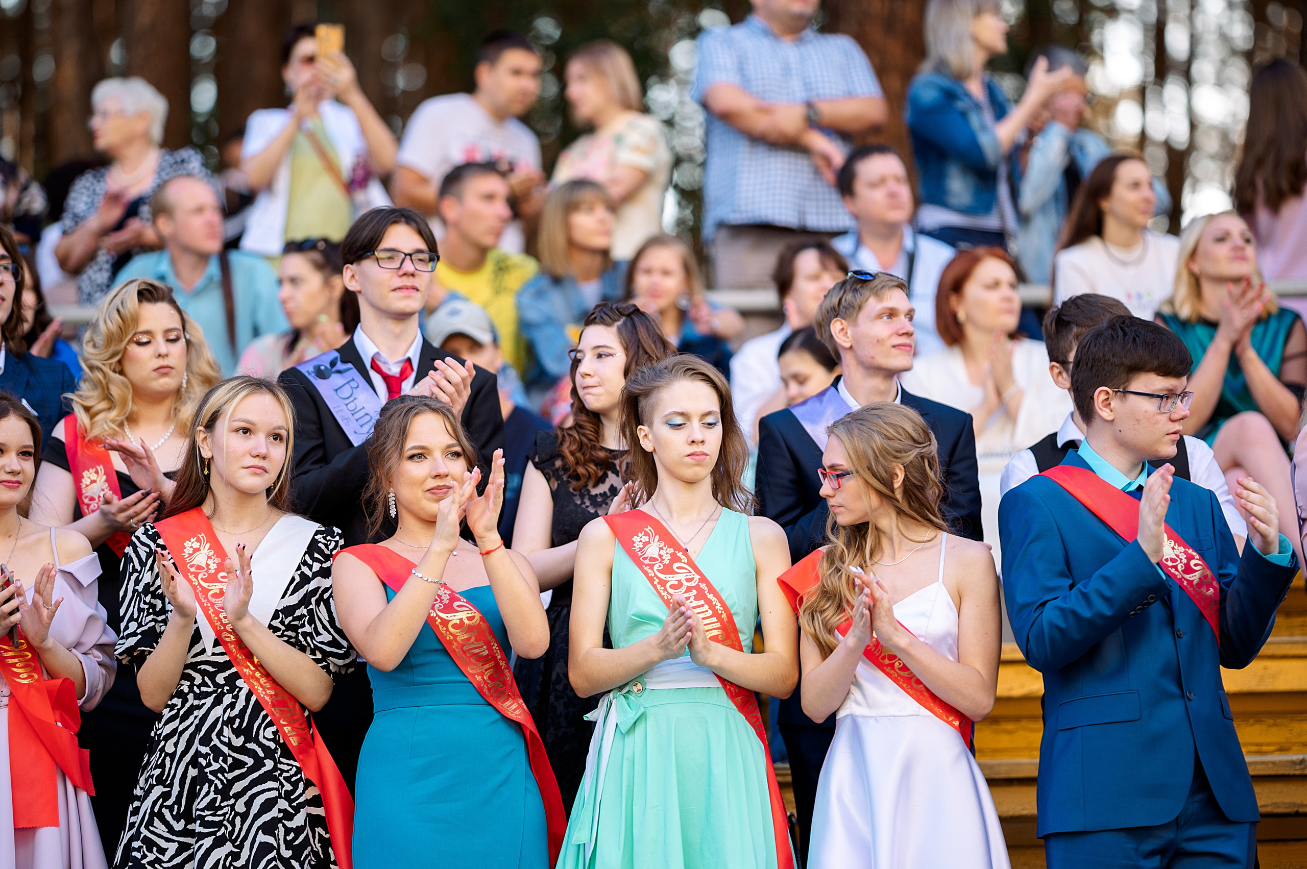 ВЫПУСКНОЙ 11А шк106. Семейный, свадебный, школьный фотограф в Железногорске Целуев Андрей