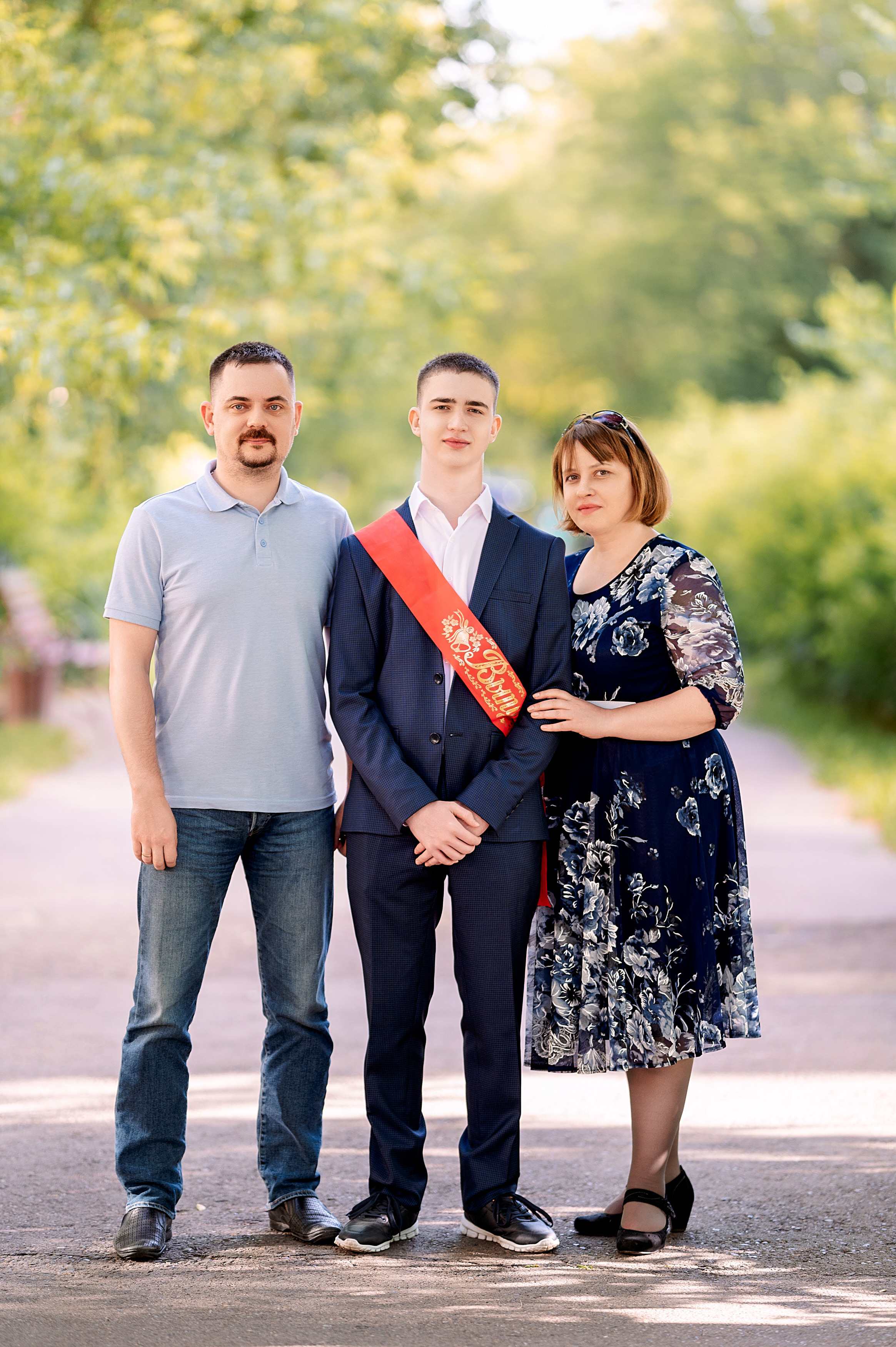 ВЫПУСКНОЙ 11А шк106. Семейный, свадебный, школьный фотограф в Железногорске Целуев Андрей