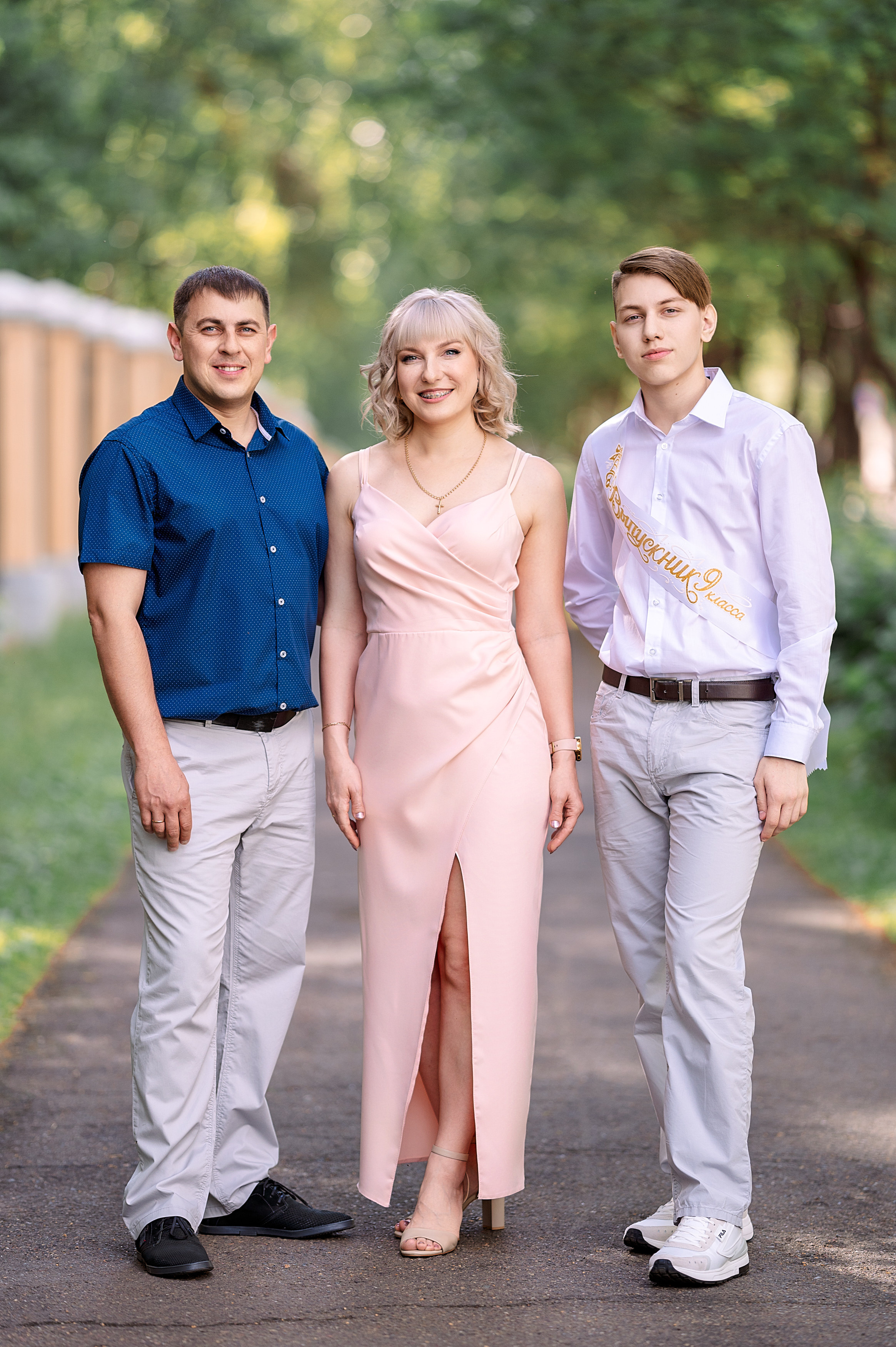 ВЫПУСКНОЙ 9кл. гимназия 91. Семейный, свадебный, школьный фотограф в Железногорске Целуев Андрей