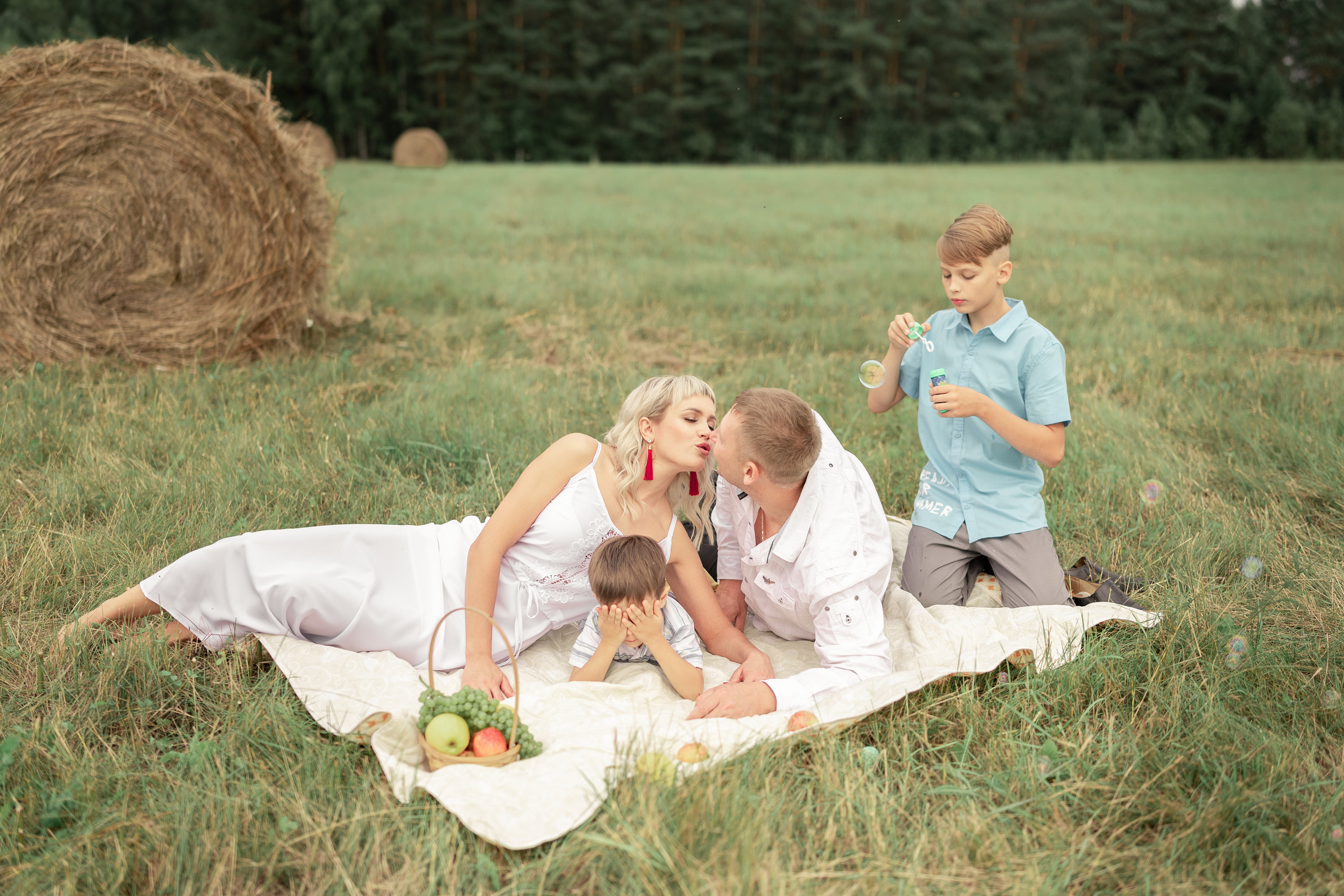 Семья Черкашенных. Семейный, свадебный, школьный фотограф в Железногорске Целуев Андрей