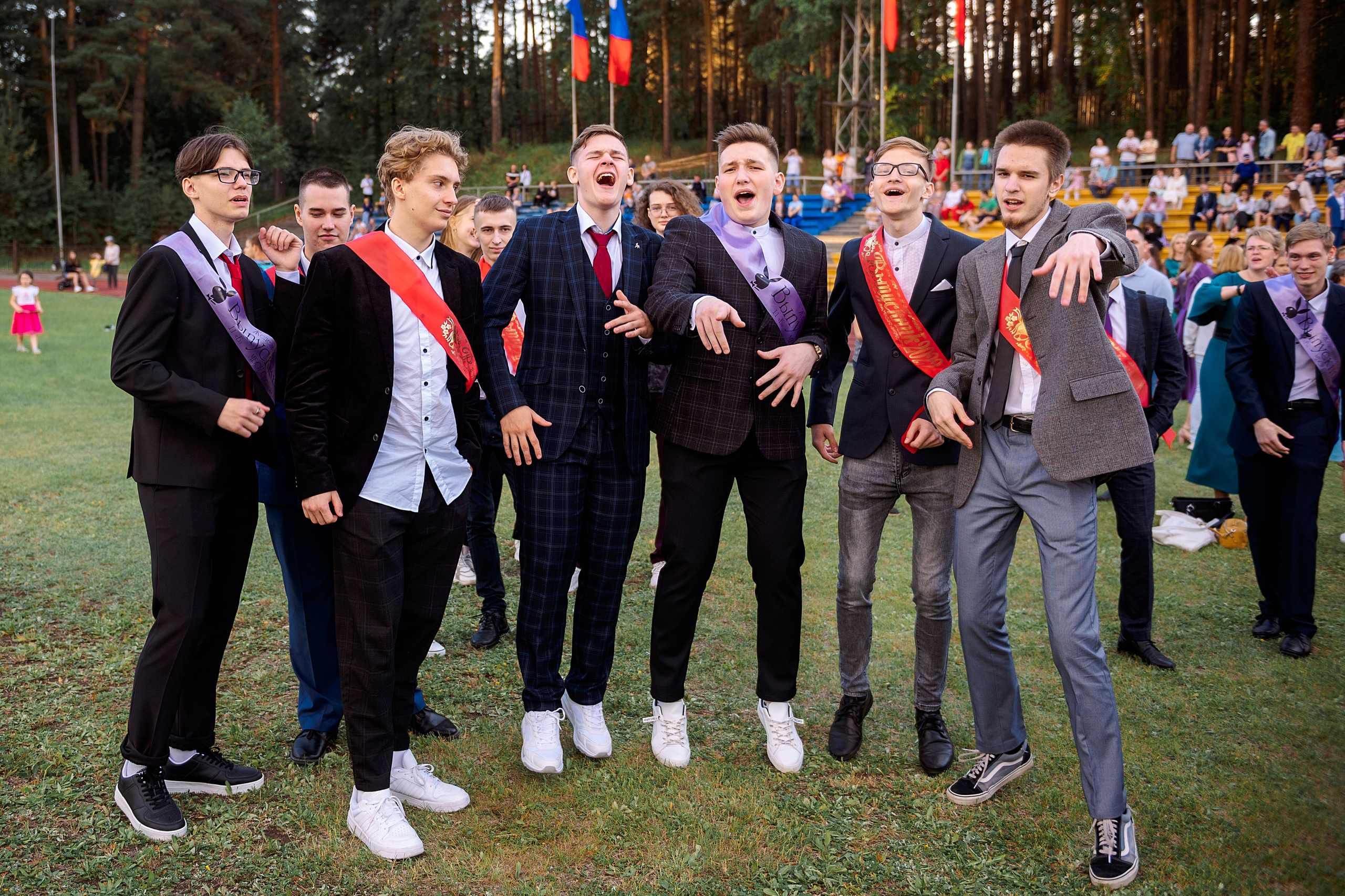 ВЫПУСКНОЙ 11А шк106. Семейный, свадебный, школьный фотограф в Железногорске Целуев Андрей