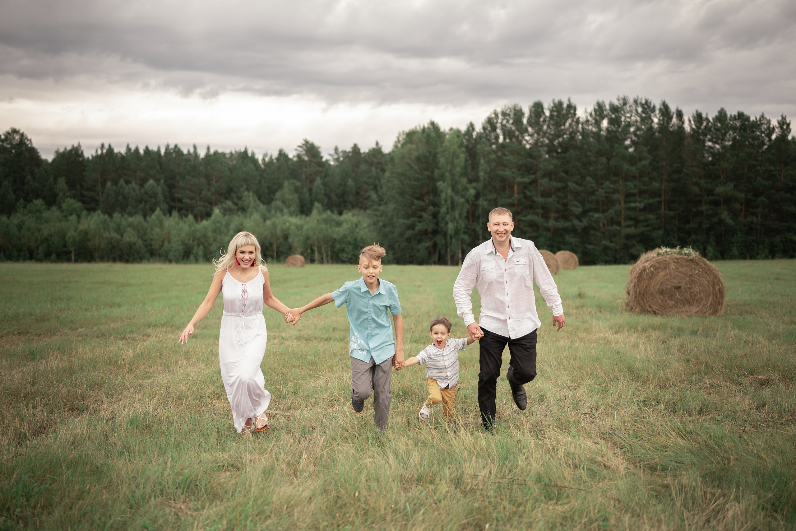Семья Черкашенных. Семейный, свадебный, школьный фотограф в Железногорске Целуев Андрей
