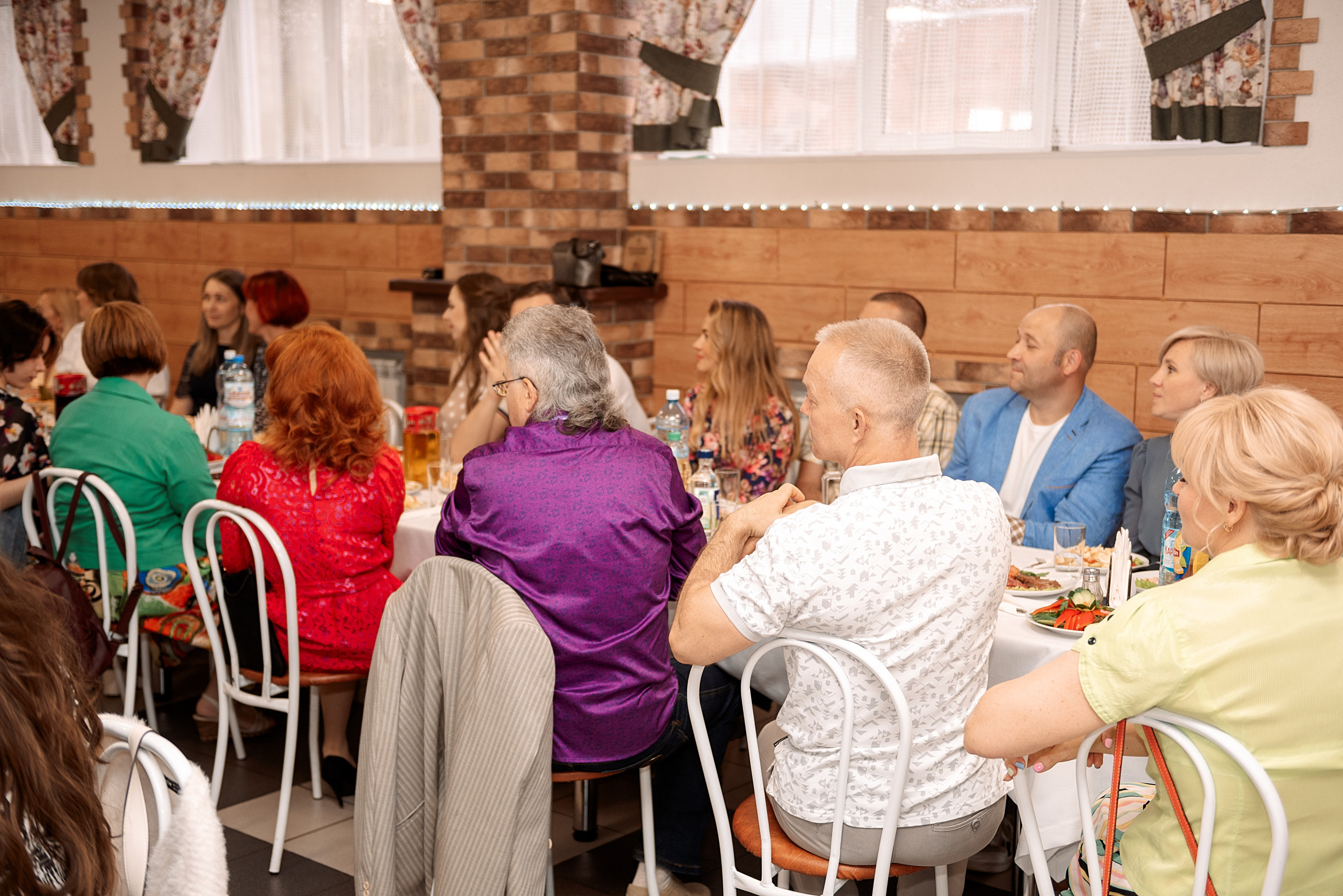 ВЫПУСКНОЙ 9кл. шк.106. Семейный, свадебный, школьный фотограф в Железногорске Целуев Андрей