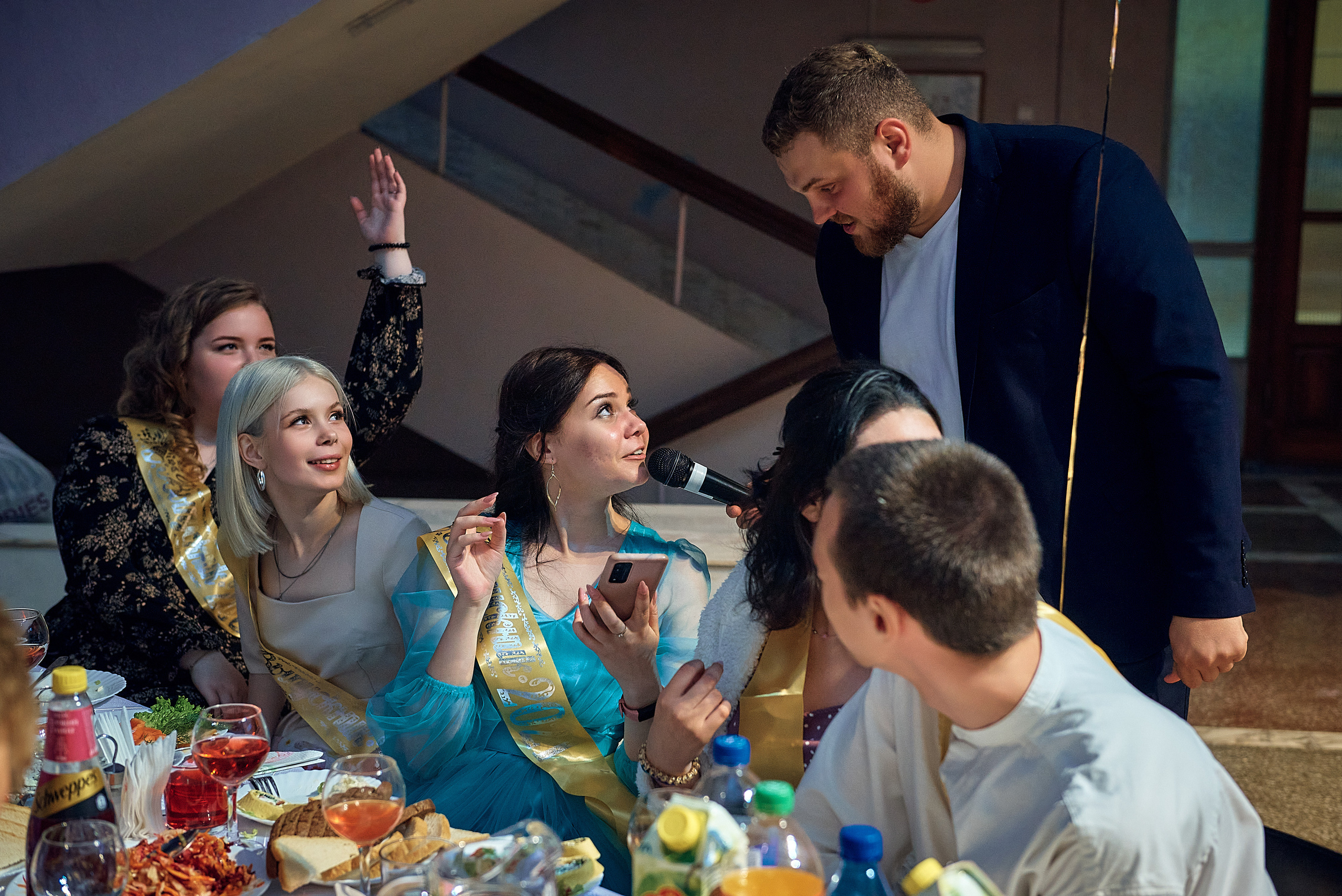 Выпускной 11 кл школа 100 2021 г. Семейный, свадебный, школьный фотограф в Железногорске Целуев Андрей