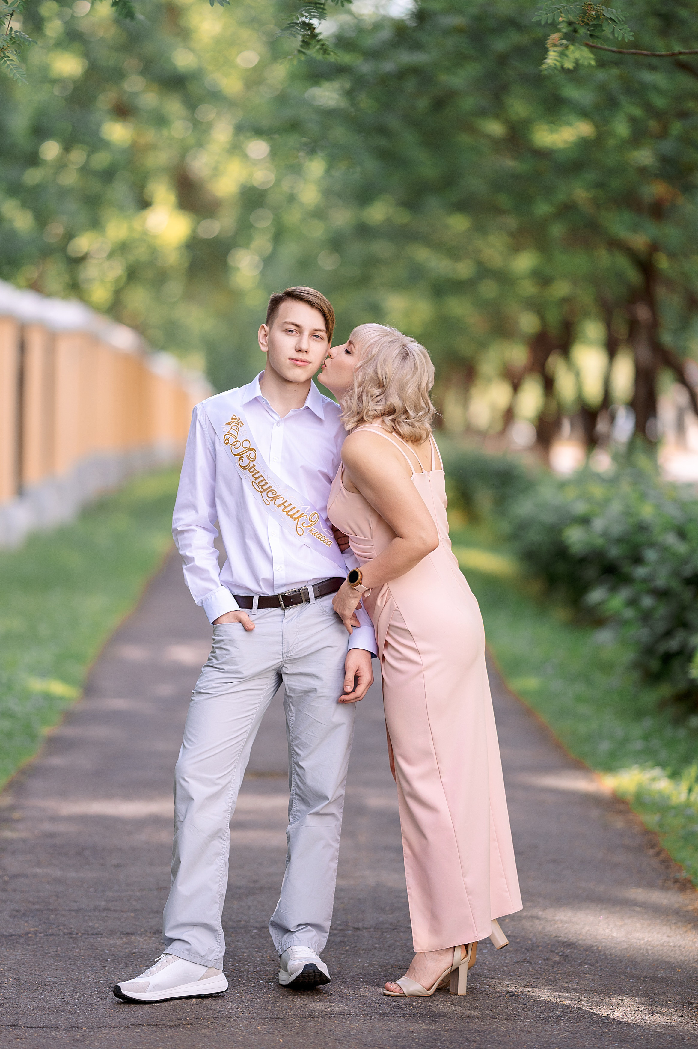 ВЫПУСКНОЙ 9кл. гимназия 91. Семейный, свадебный, школьный фотограф в Железногорске Целуев Андрей