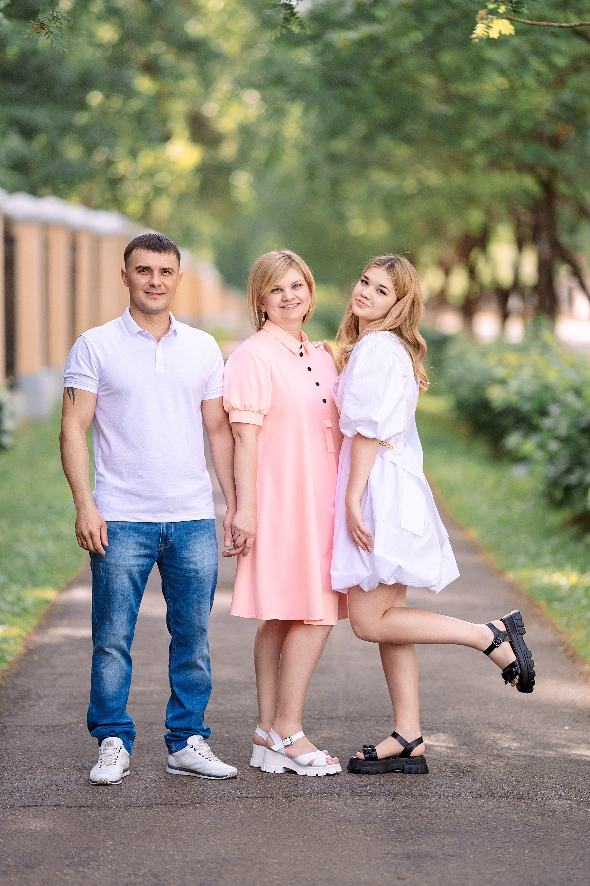 ВЫПУСКНОЙ 9кл. гимназия 91. Семейный, свадебный, школьный фотограф в Железногорске Целуев Андрей