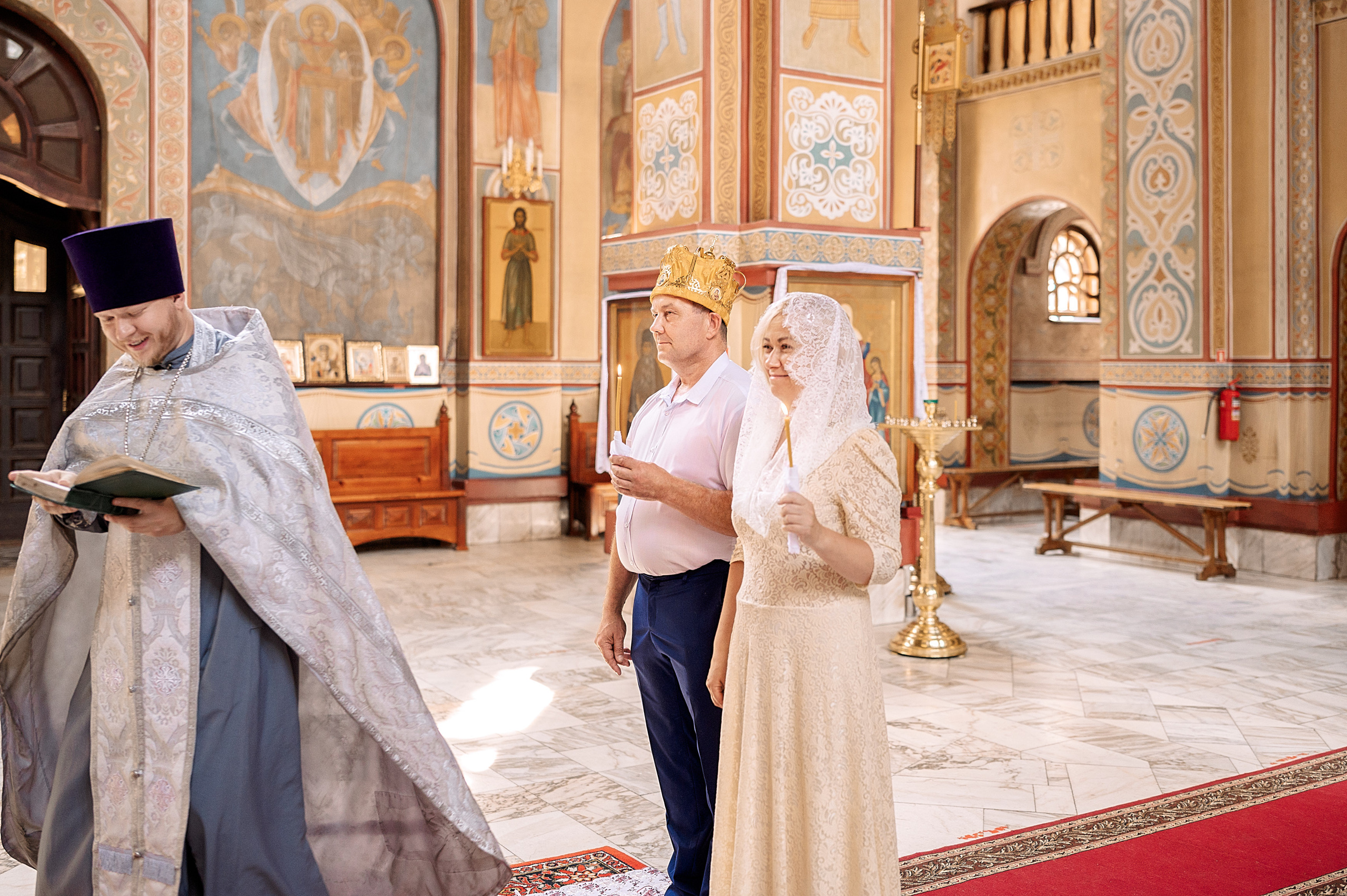 Венчание Вячеслав и Ирина. Семейный, свадебный, школьный фотограф в Железногорске Целуев Андрей