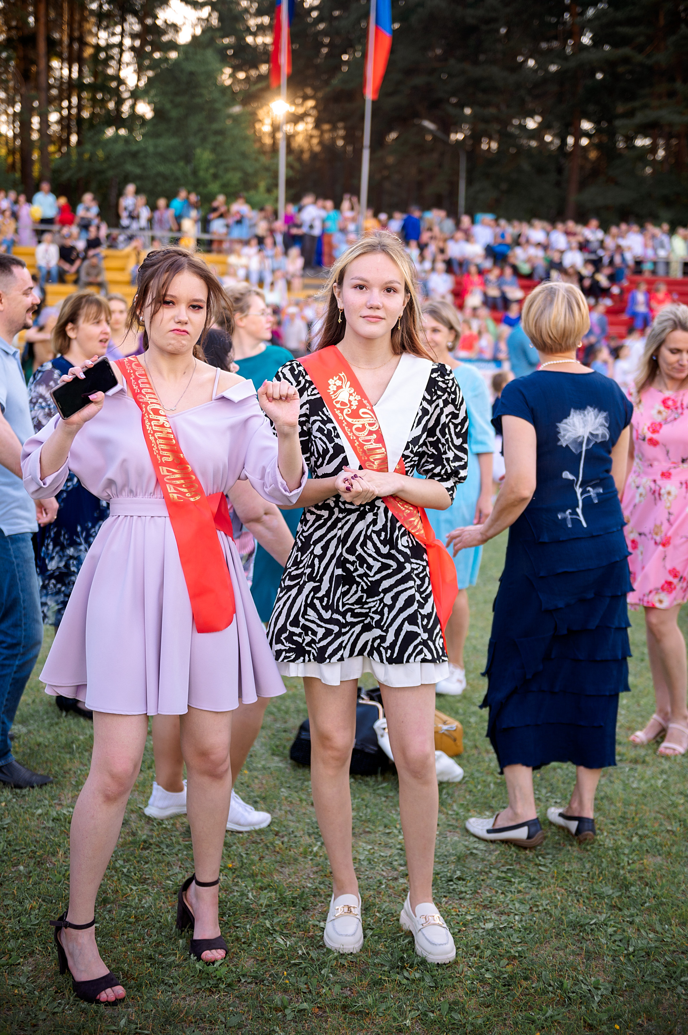 ВЫПУСКНОЙ 11А шк106. Семейный, свадебный, школьный фотограф в Железногорске Целуев Андрей