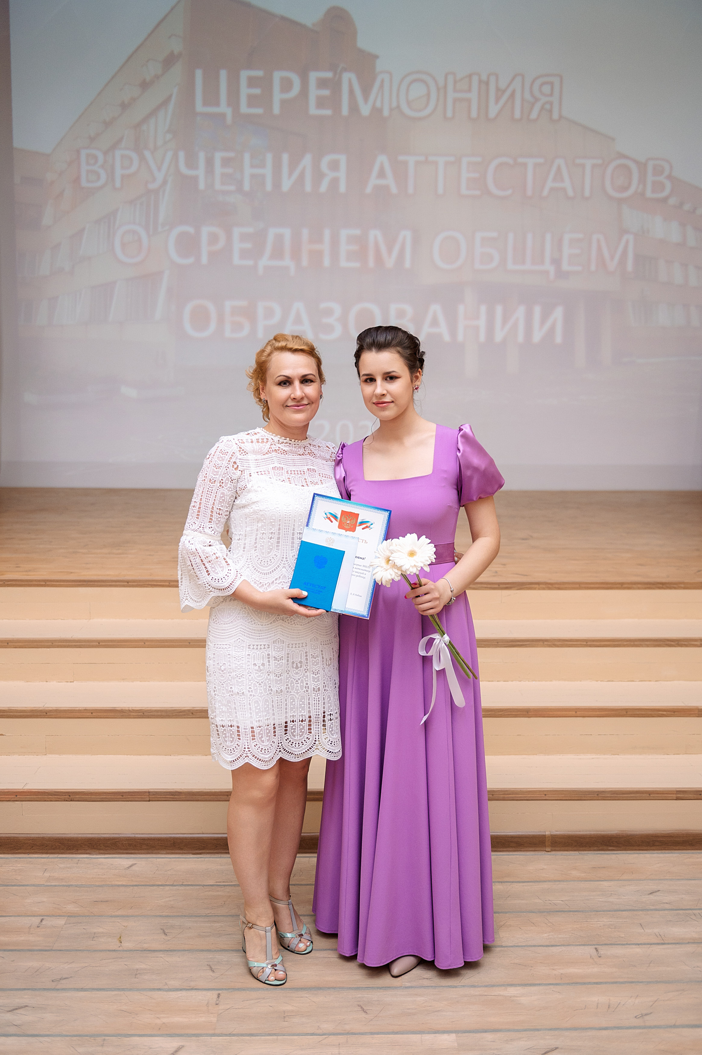 ВЫПУСКНОЙ 11А шк106. Семейный, свадебный, школьный фотограф в Железногорске Целуев Андрей