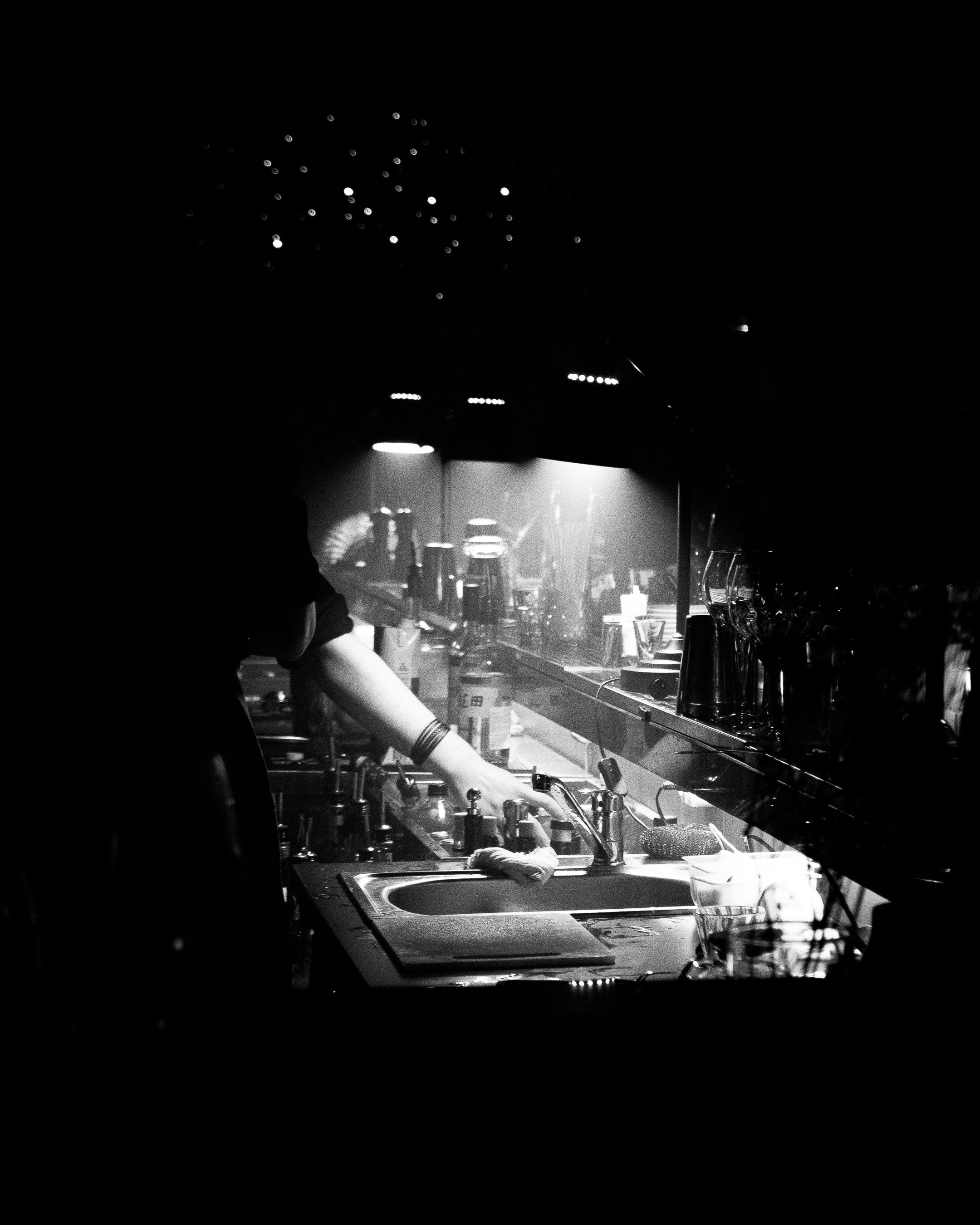 Attività. Fotografo a Mosca con un’atmosfera notturna di foto