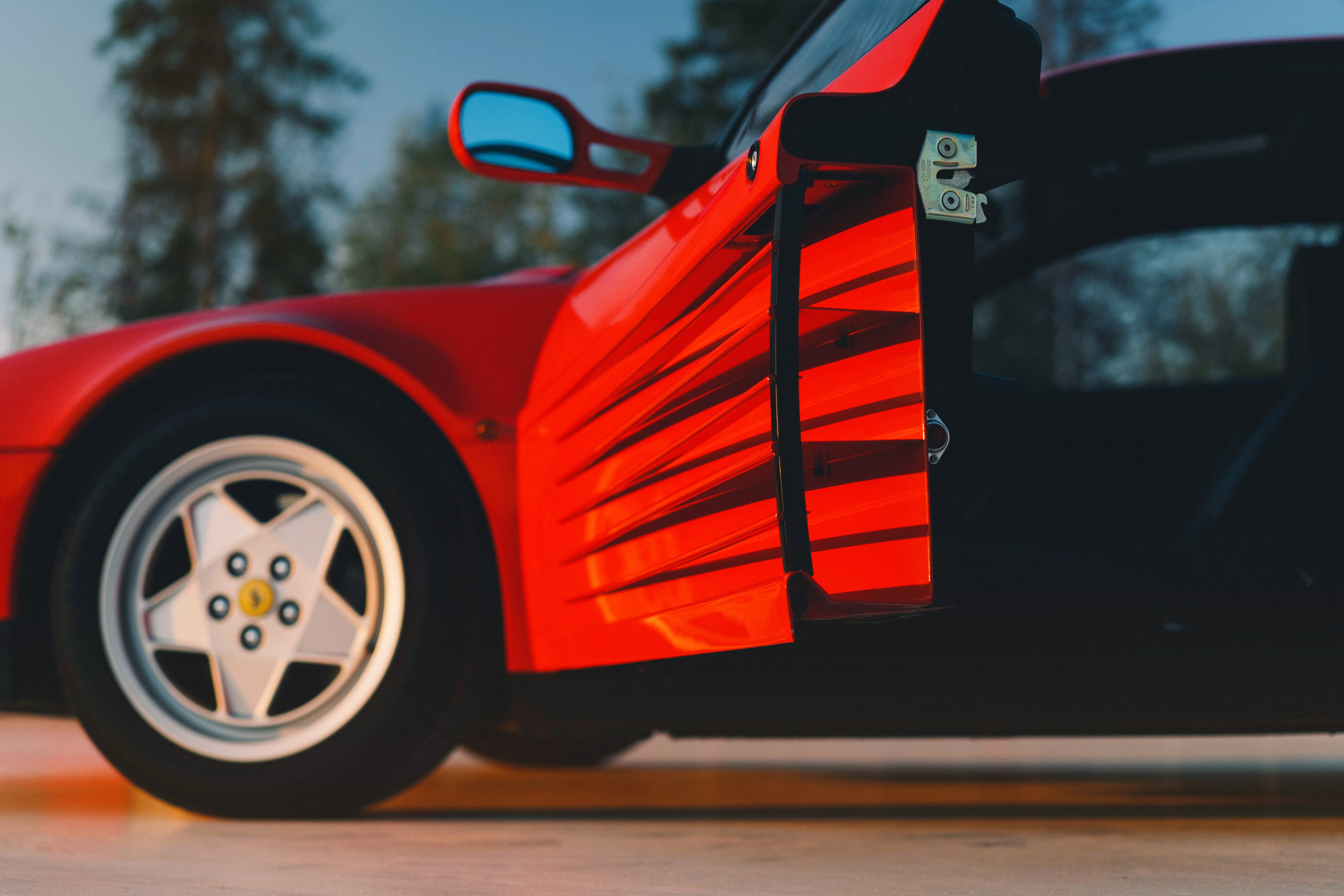 Ferrari 512TR. Автомобильный фотограф Антон Цырулев