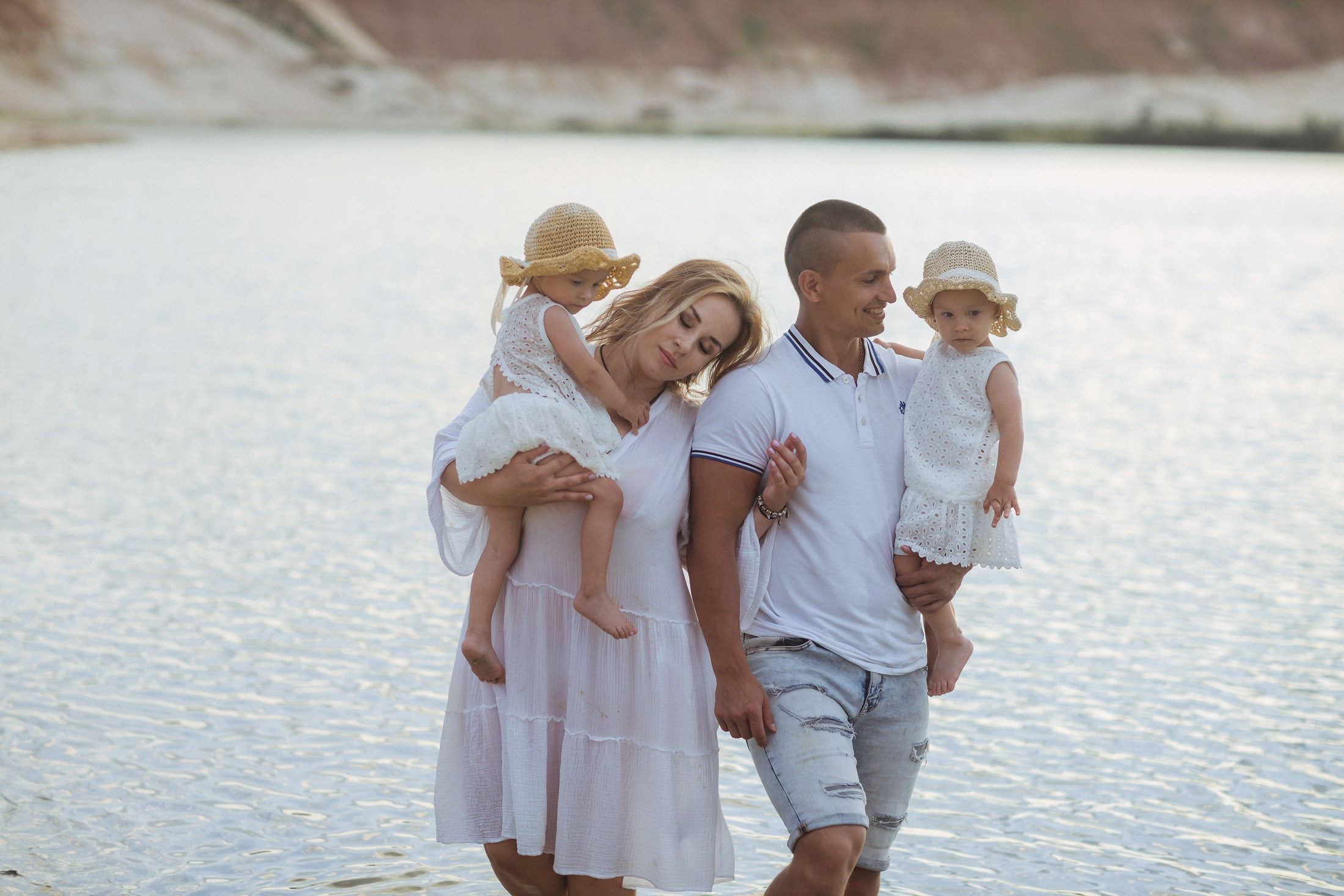 Прогулочная съемка Тани на карьере. Фотографы в городе Волгограде — Людмила Агеева и Алексей Околелов