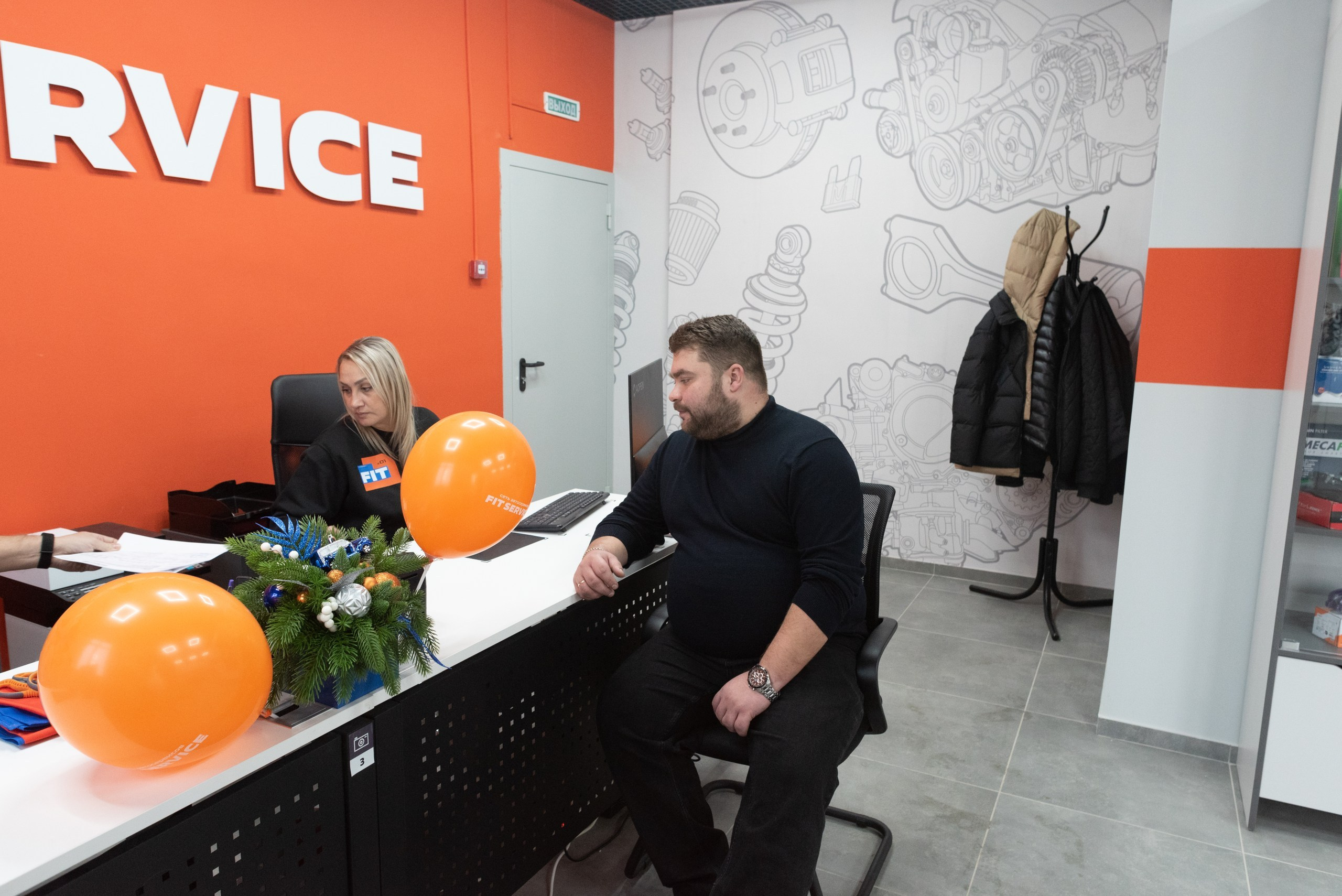 Автосервис Fit Service Открытие. Фотограф Максим Буряк