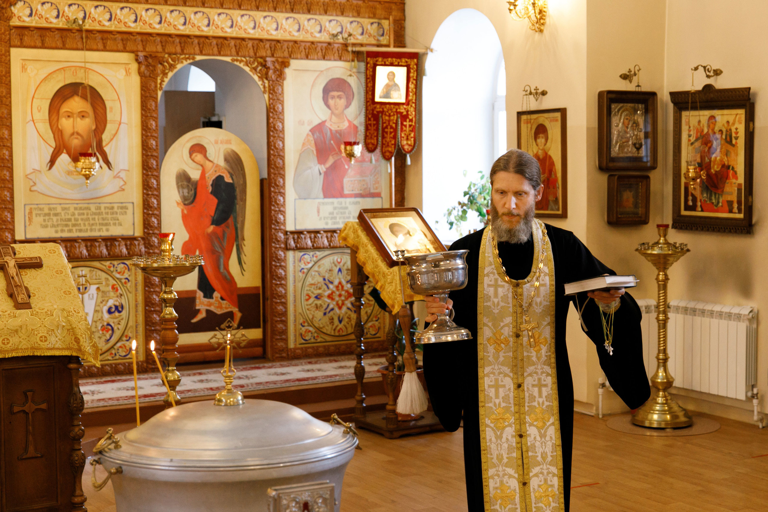 Крещение Игната и Елисея. Свадебный, семейный и школьный фотограф в Сызрани Максим Баталов