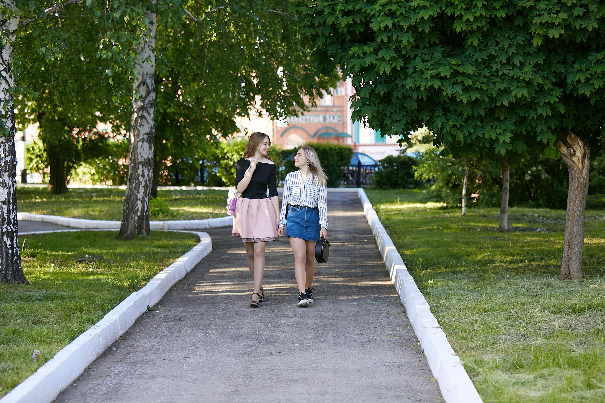 Арина 9 «а» класс. Свадебный, семейный и школьный фотограф в Сызрани Максим Баталов