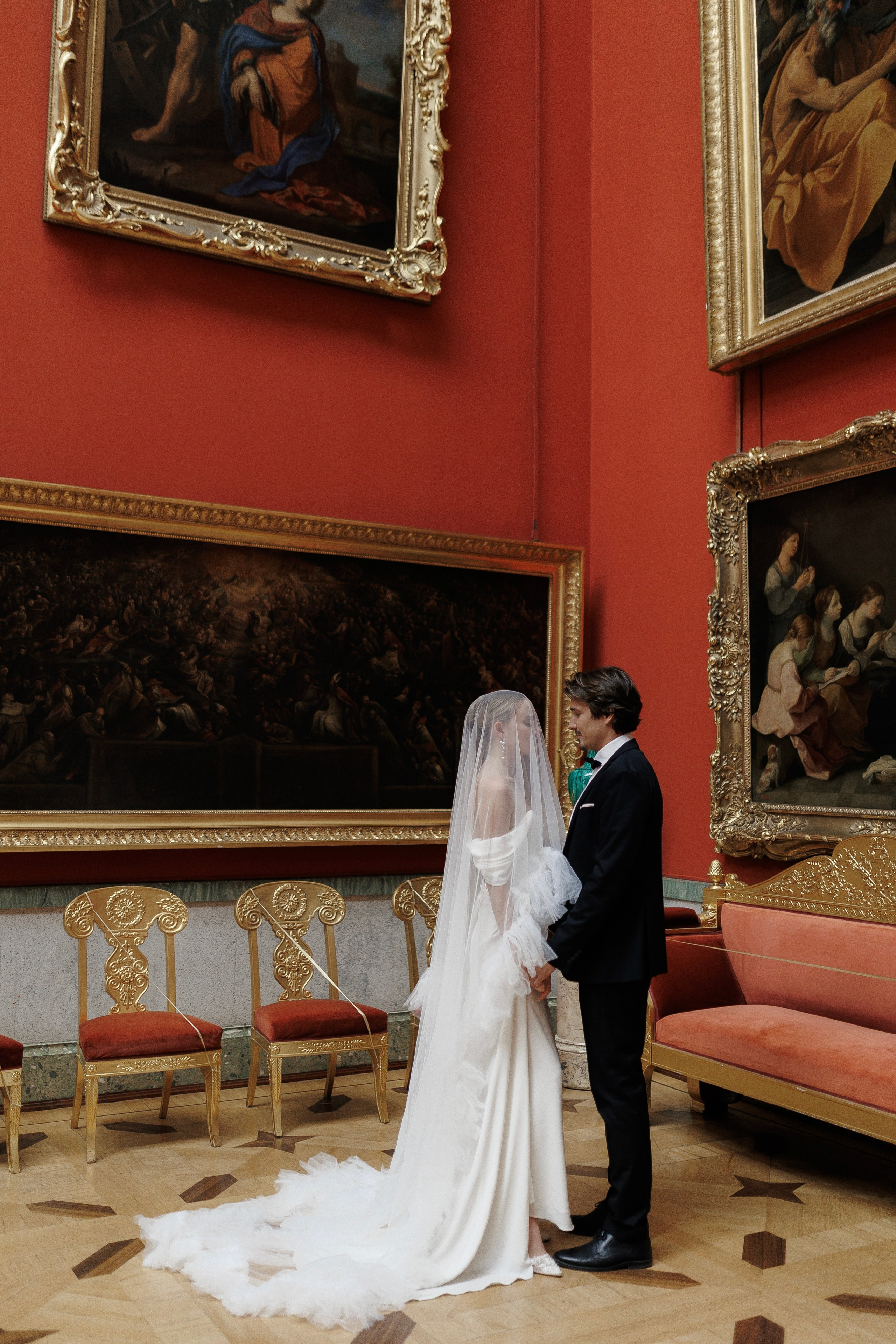 ···. Свадебный фотограф в Санкт-Петербурге Александра Чукавина