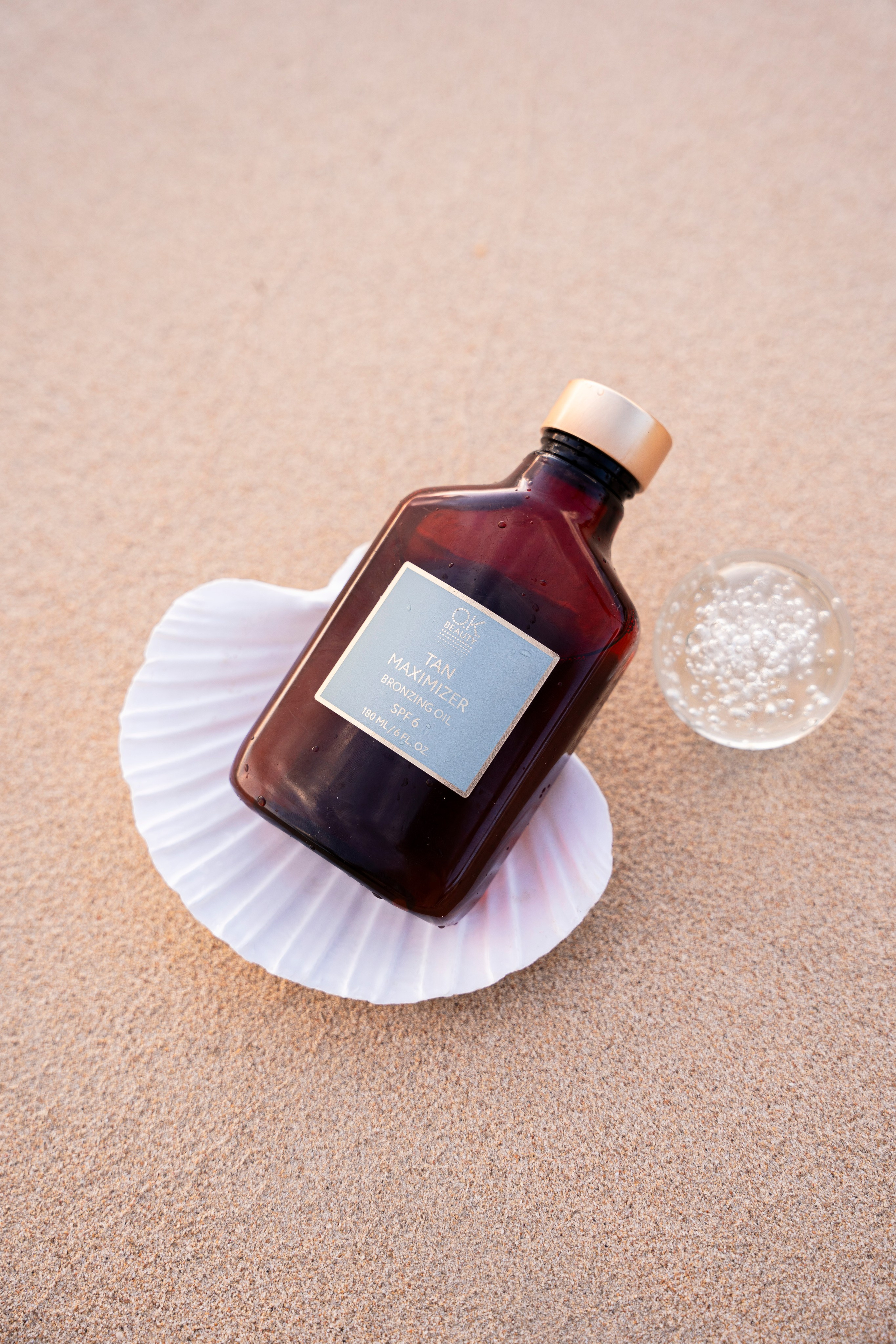 TAN SPF15. Brand designer | photographer | model