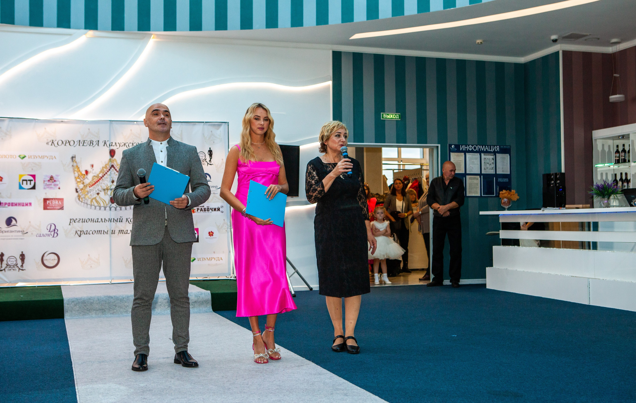 Королева Калужской области. Репортажный, семейный, свадебный, портретный фотограф