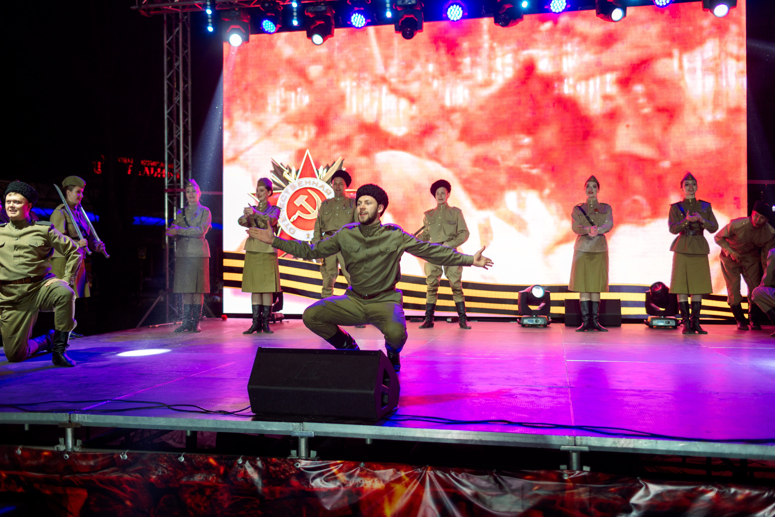 Концерт приуроченный к празднованию 80 лет победл. Свадебный и семейный фотограф в Улан-Удэ