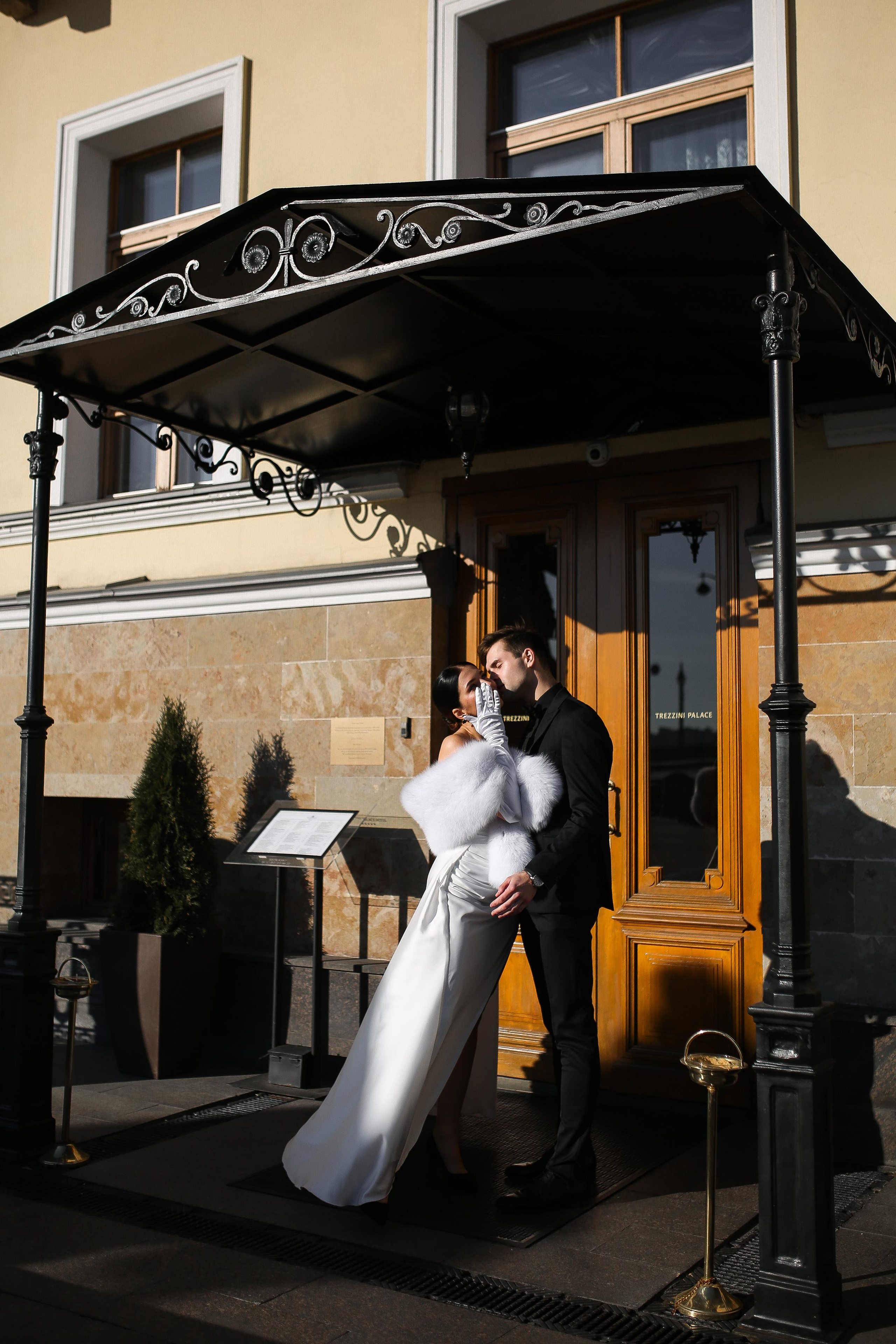 Pasha Yulya | Trezzini Palace, Saint-Petersburg. Портретные и свадебные съемки