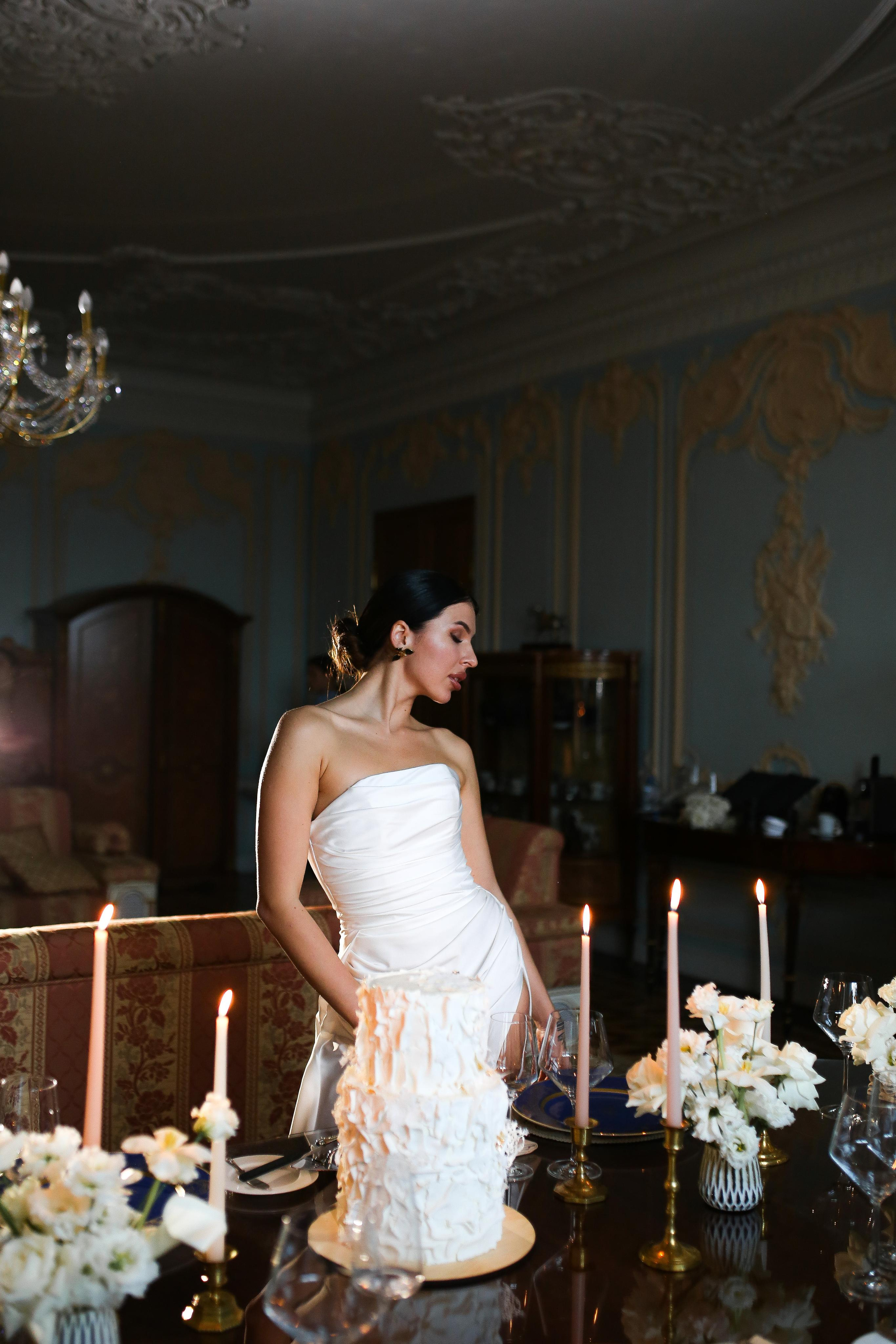 Pasha Yulya | Trezzini Palace, Saint-Petersburg. Портретные и свадебные съемки