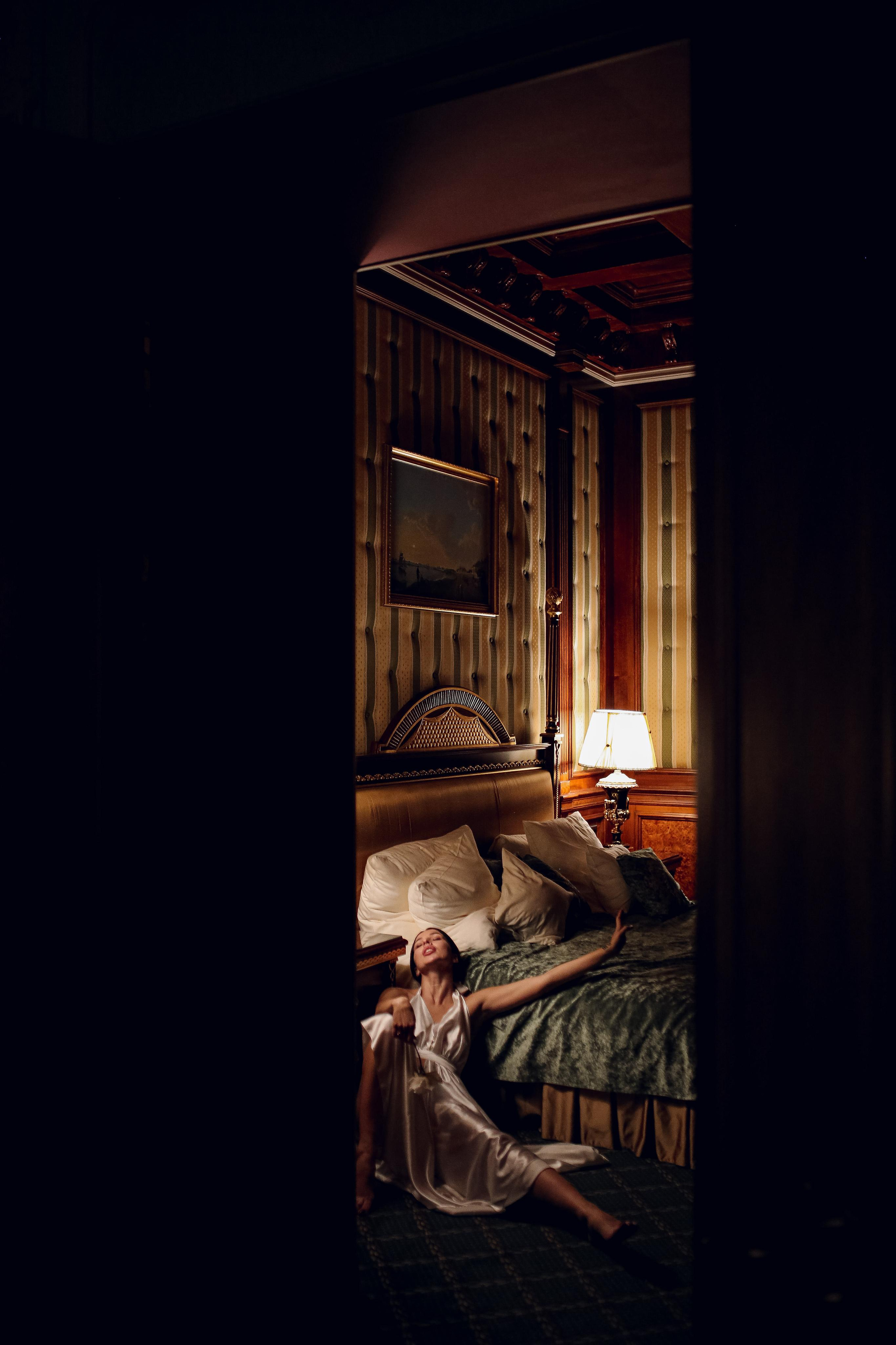 Pasha Yulya | Trezzini Palace, Saint-Petersburg. Портретные и свадебные съемки