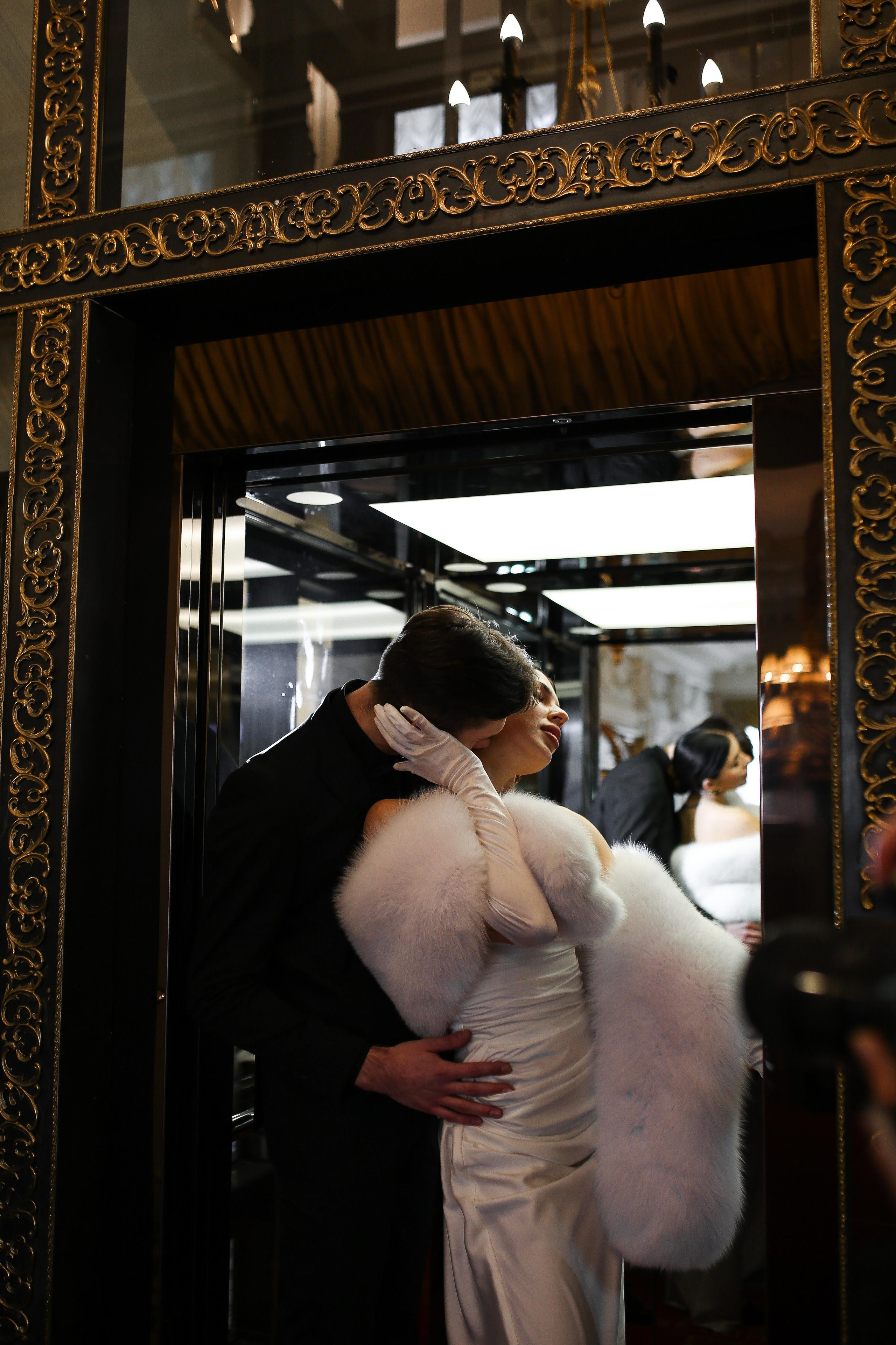 Pasha Yulya | Trezzini Palace, Saint-Petersburg. Портретные и свадебные съемки