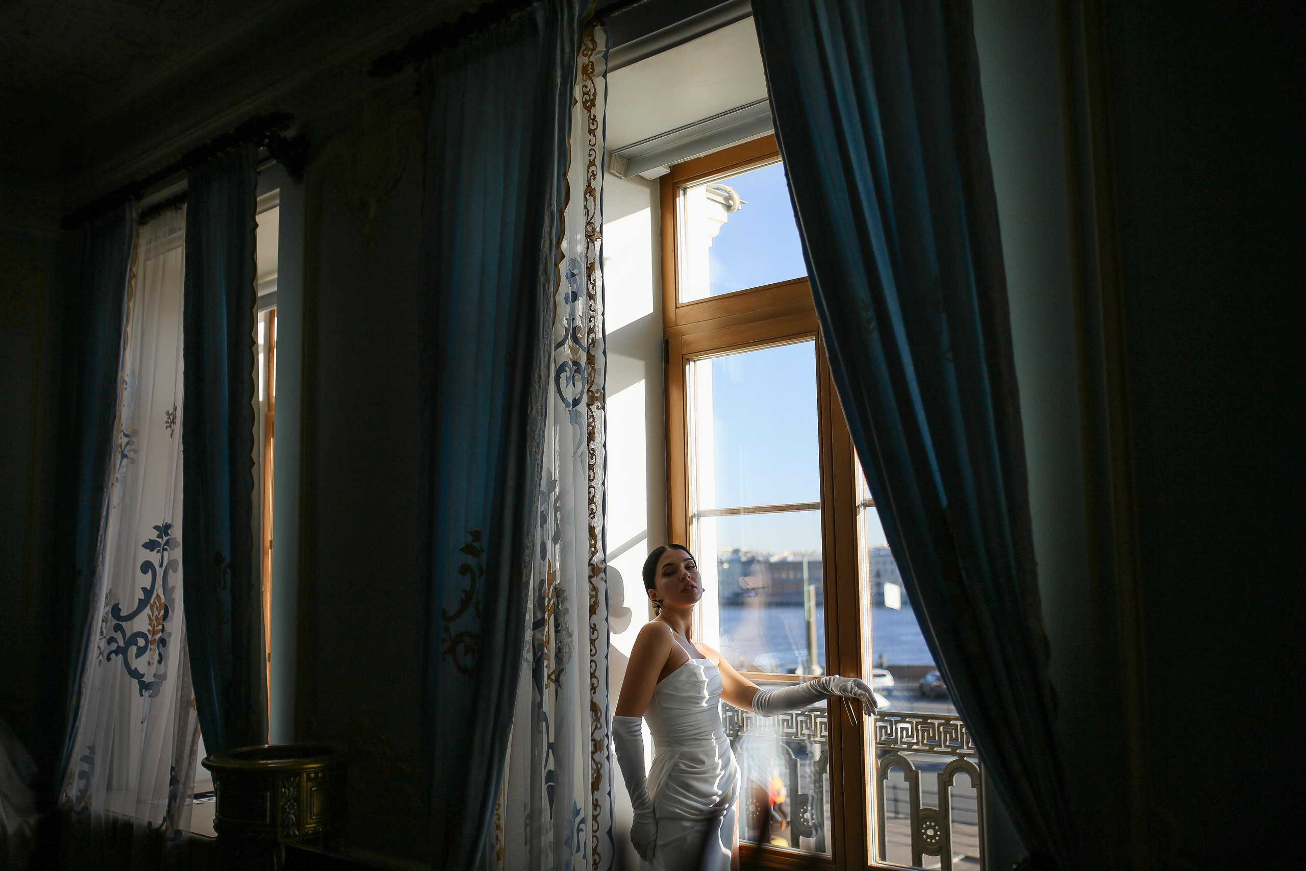 Pasha Yulya | Trezzini Palace, Saint-Petersburg. Портретные и свадебные съемки