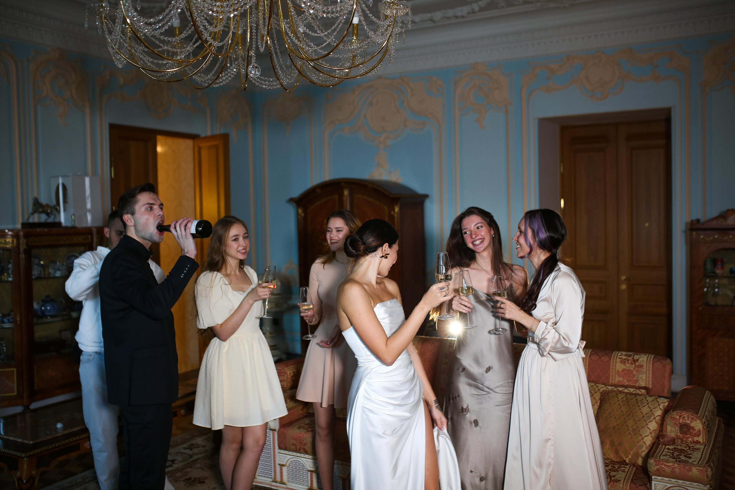 Pasha Yulya | Trezzini Palace, Saint-Petersburg. Портретные и свадебные съемки