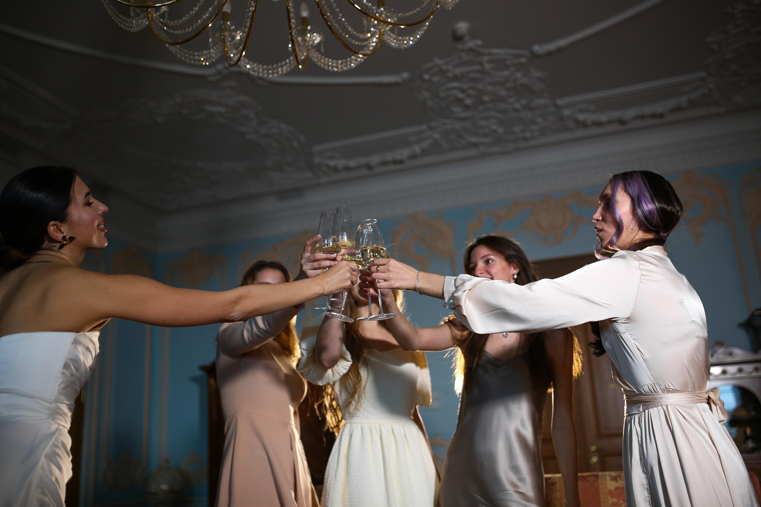 Pasha Yulya | Trezzini Palace, Saint-Petersburg. Портретные и свадебные съемки