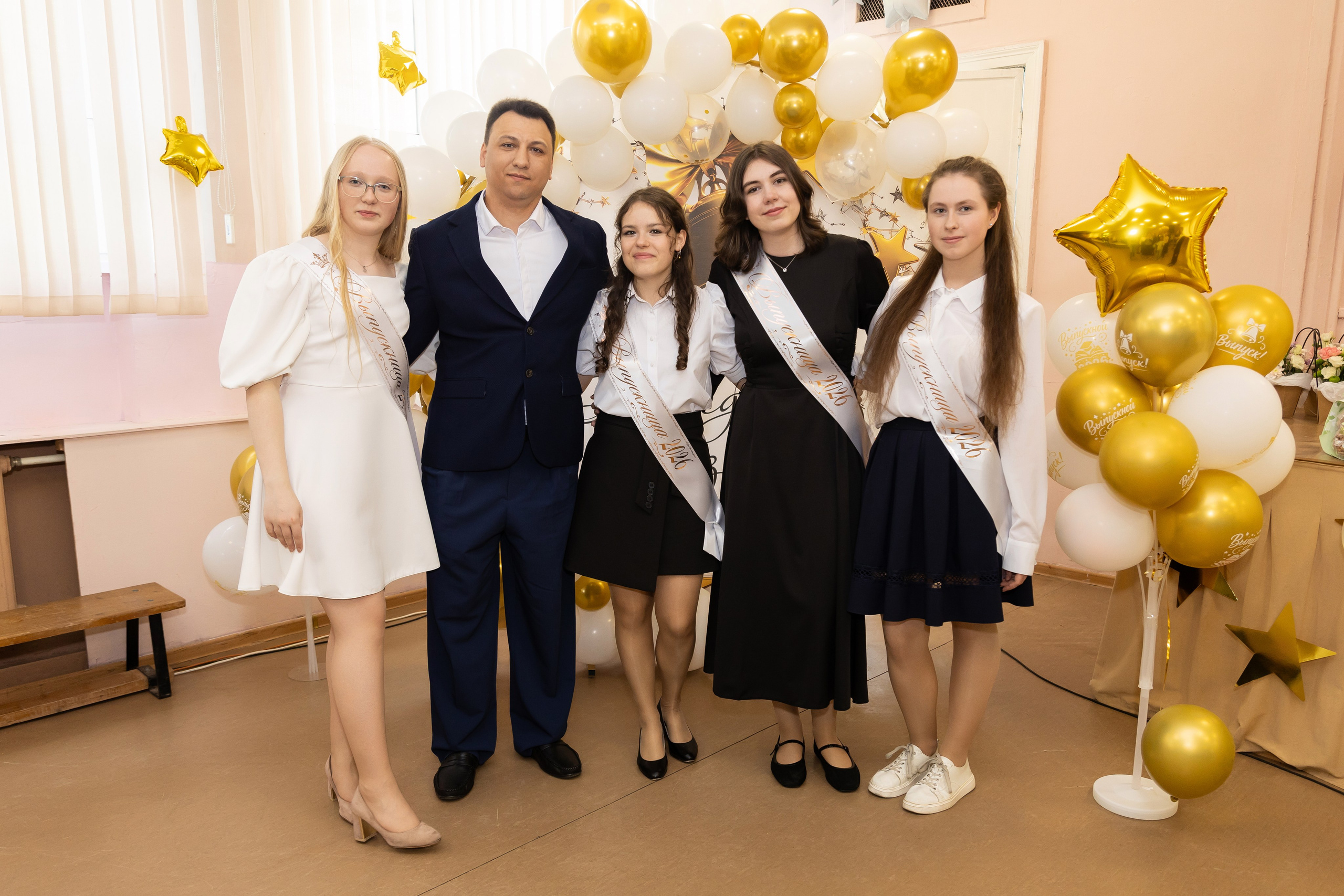 Последний звонок 11 класс. Семейный и свадебный фотограф в Санкт-Петербурге Татьяна Швыкова
