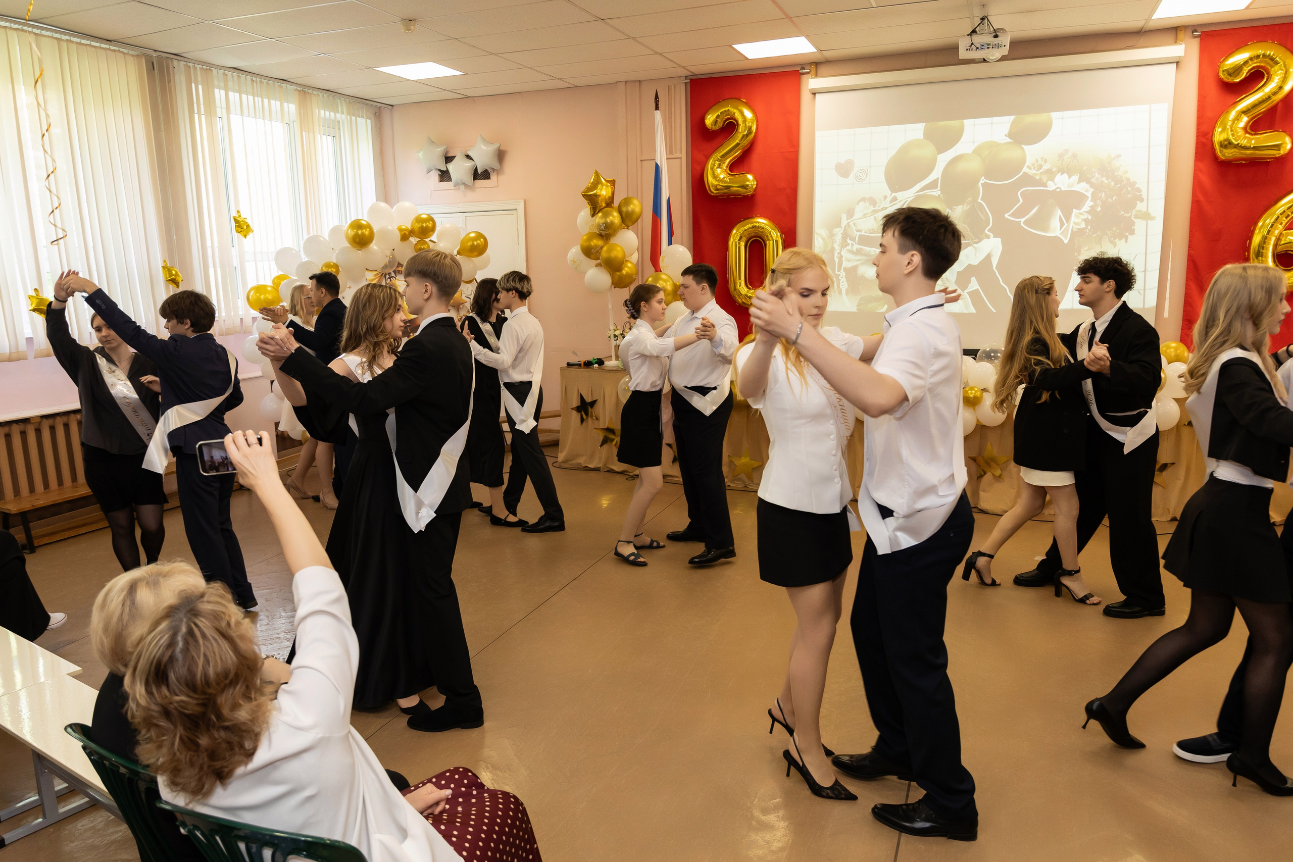 Последний звонок 11 класс. Семейный и свадебный фотограф в Санкт-Петербурге Татьяна Швыкова