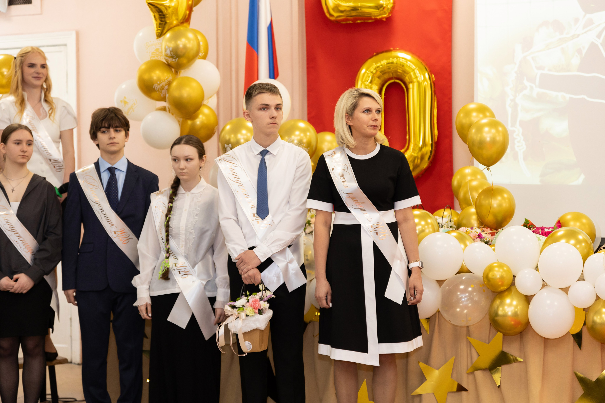 Последний звонок 11 класс. Семейный и свадебный фотограф в Санкт-Петербурге Татьяна Швыкова