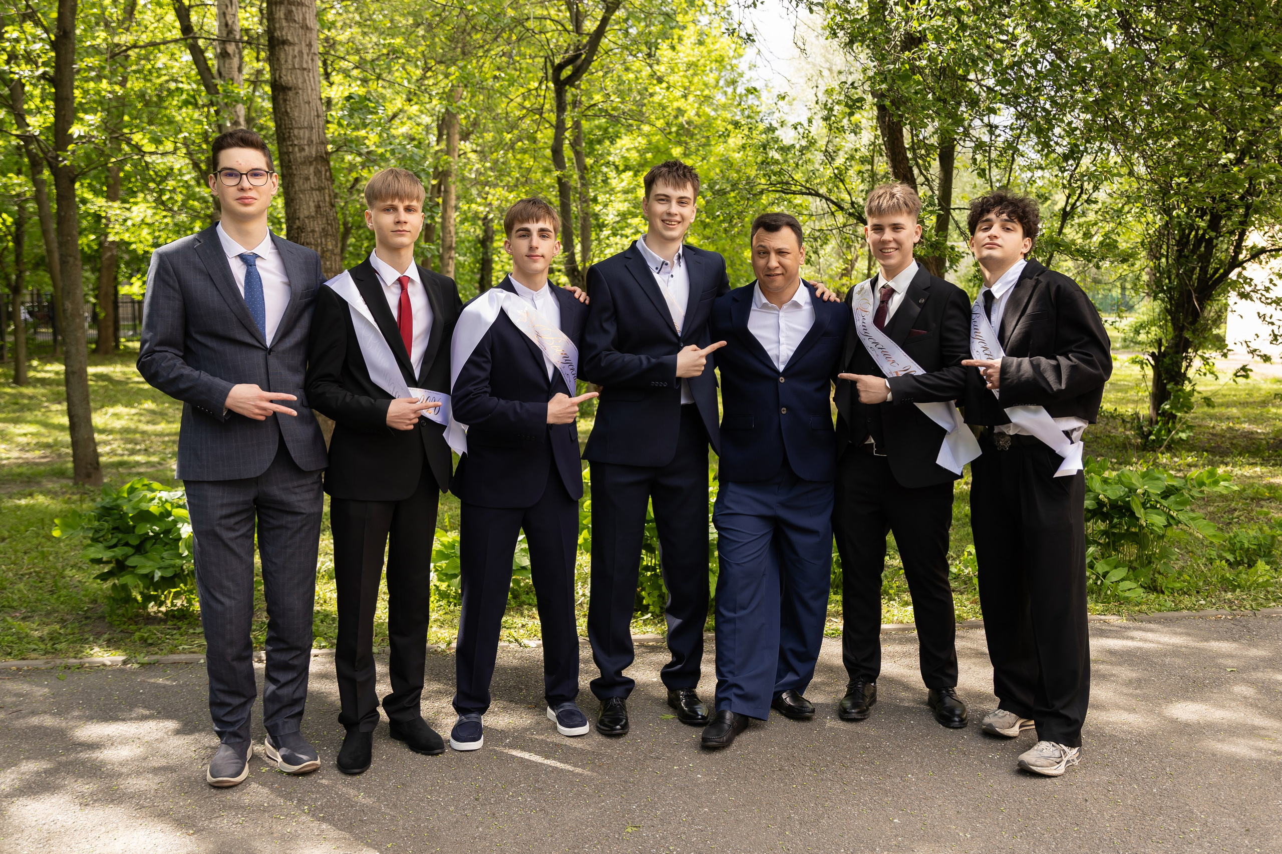 Последний звонок 11 класс. Семейный и свадебный фотограф в Санкт-Петербурге Татьяна Швыкова