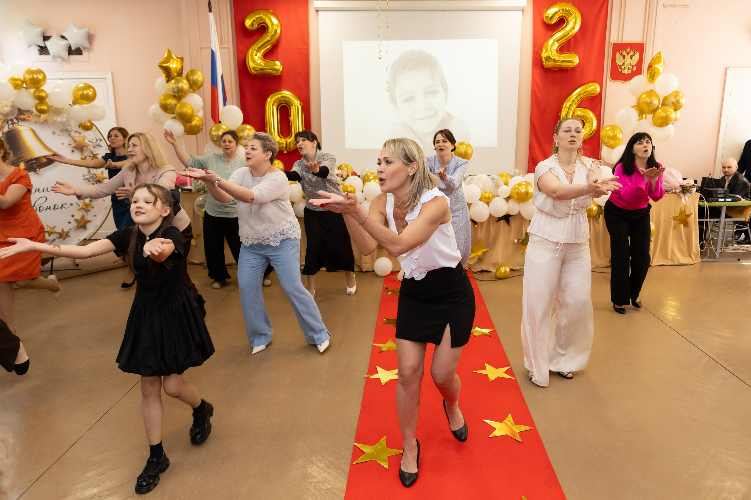 Последний звонок 11 класс. Семейный и свадебный фотограф в Санкт-Петербурге Татьяна Швыкова