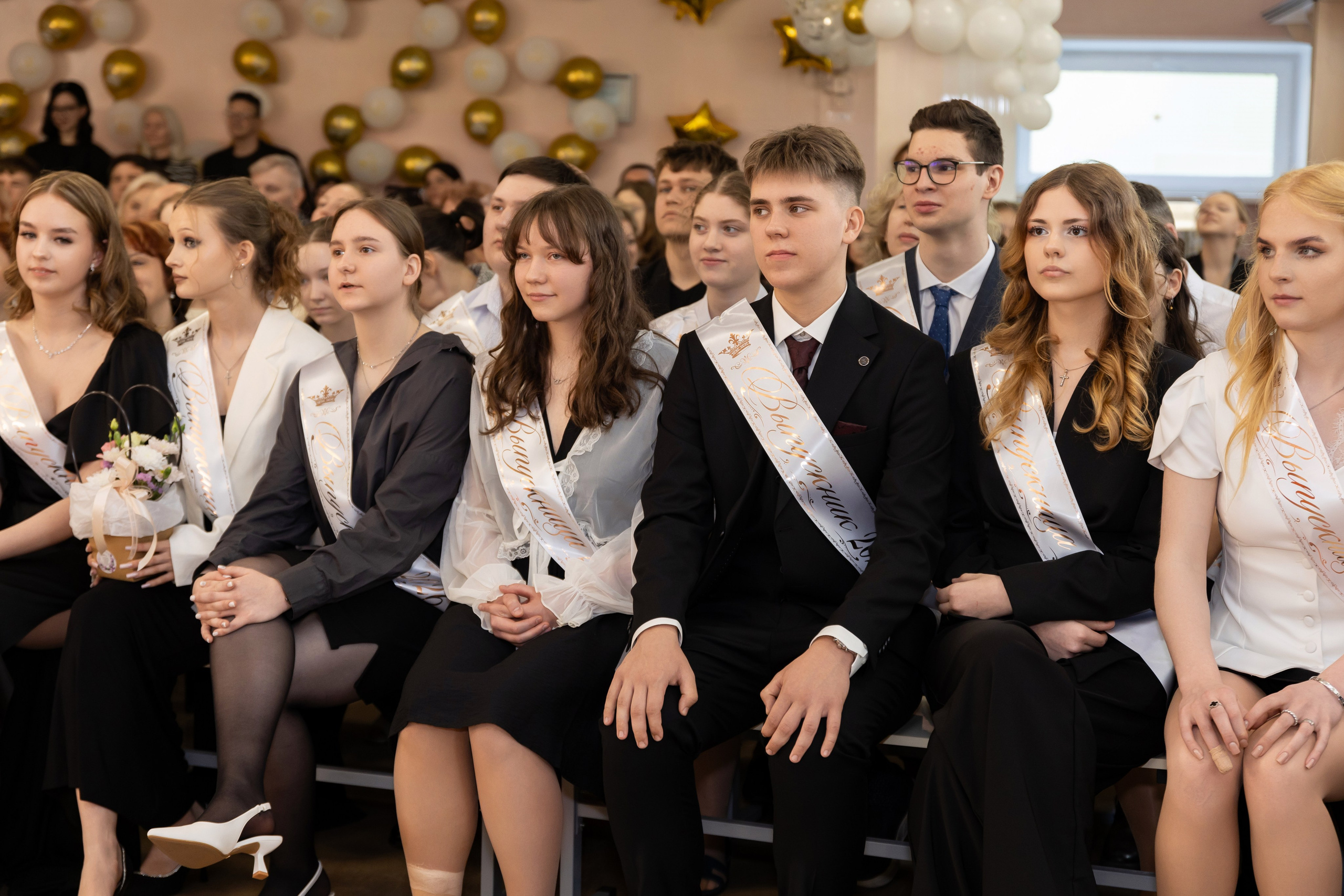 Последний звонок 11 класс. Семейный и свадебный фотограф в Санкт-Петербурге Татьяна Швыкова