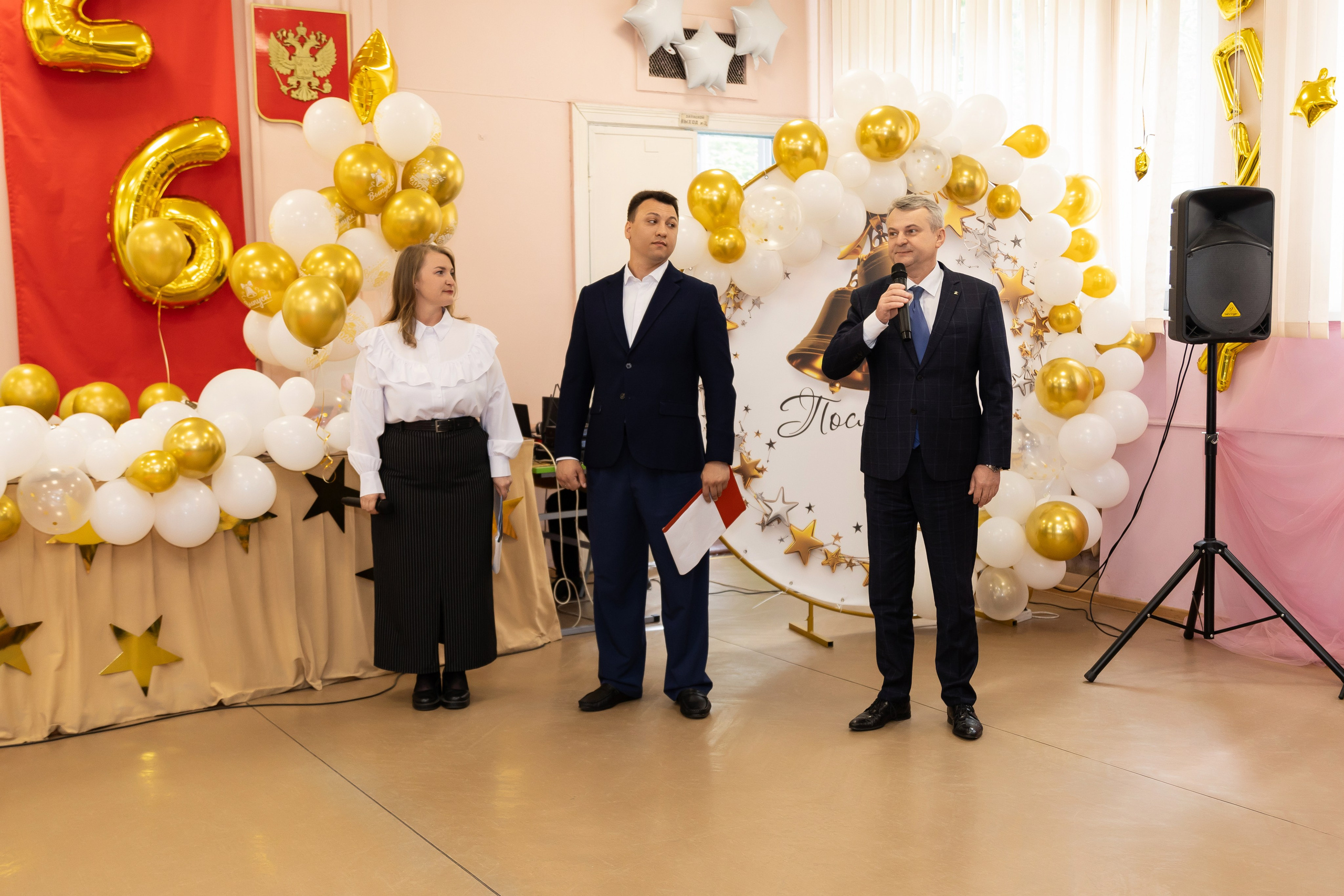 Последний звонок 11 класс. Семейный и свадебный фотограф в Санкт-Петербурге Татьяна Швыкова