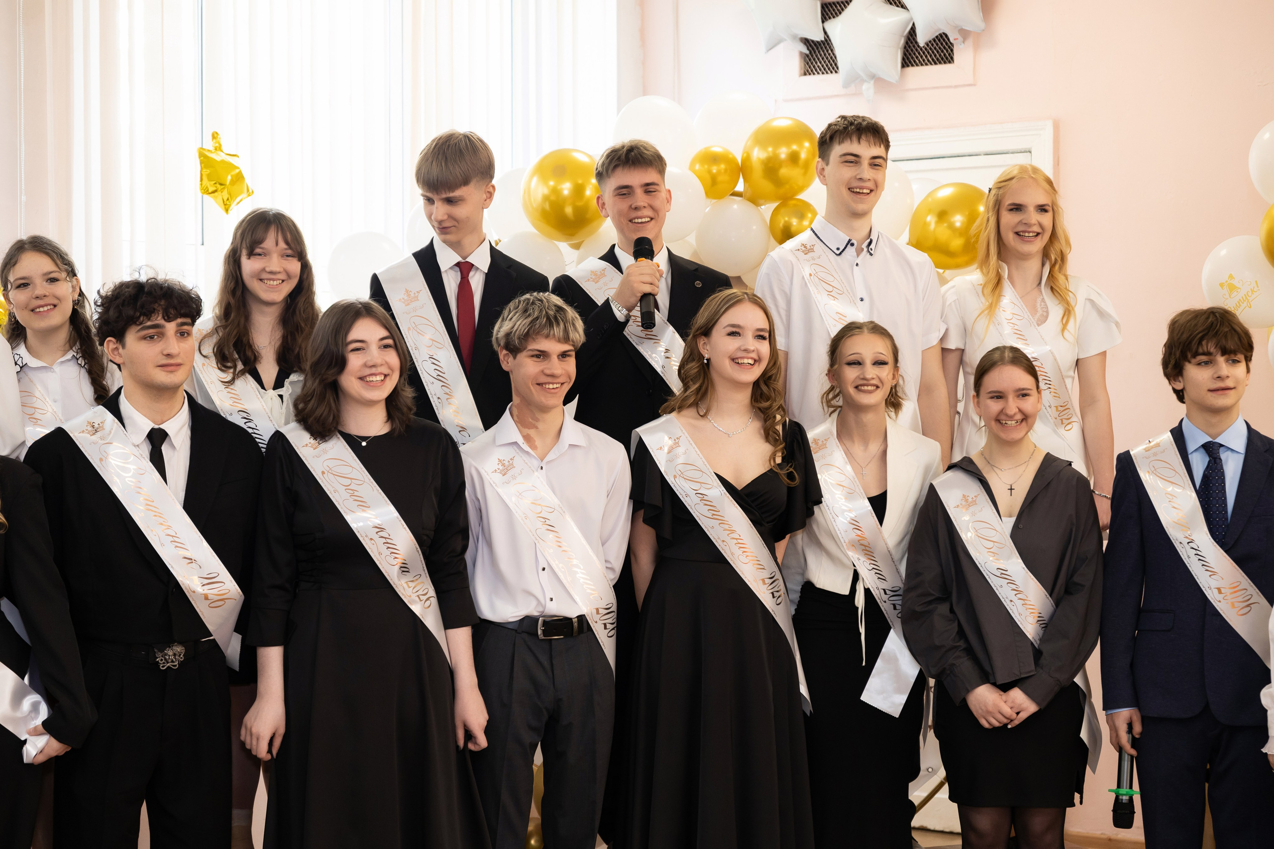 Последний звонок 11 класс. Семейный и свадебный фотограф в Санкт-Петербурге Татьяна Швыкова