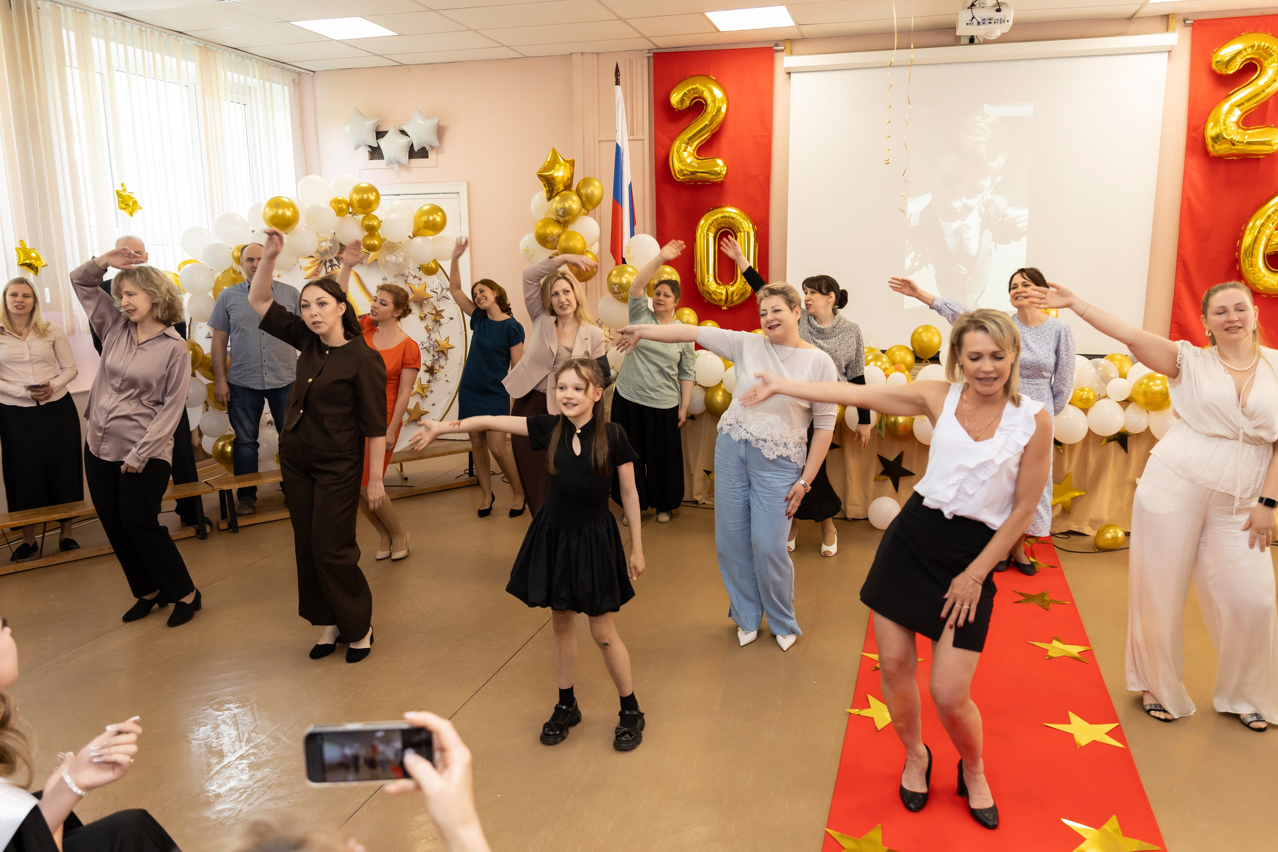 Последний звонок 11 класс. Семейный и свадебный фотограф в Санкт-Петербурге Татьяна Швыкова