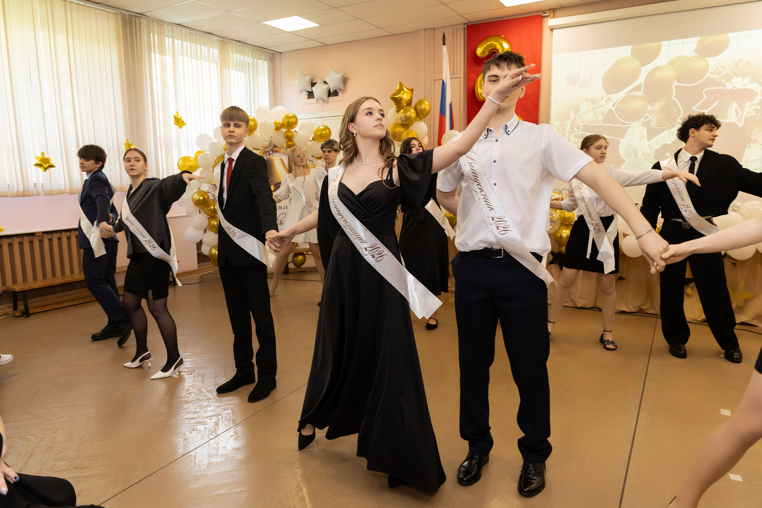 Последний звонок 11 класс. Семейный и свадебный фотограф в Санкт-Петербурге Татьяна Швыкова