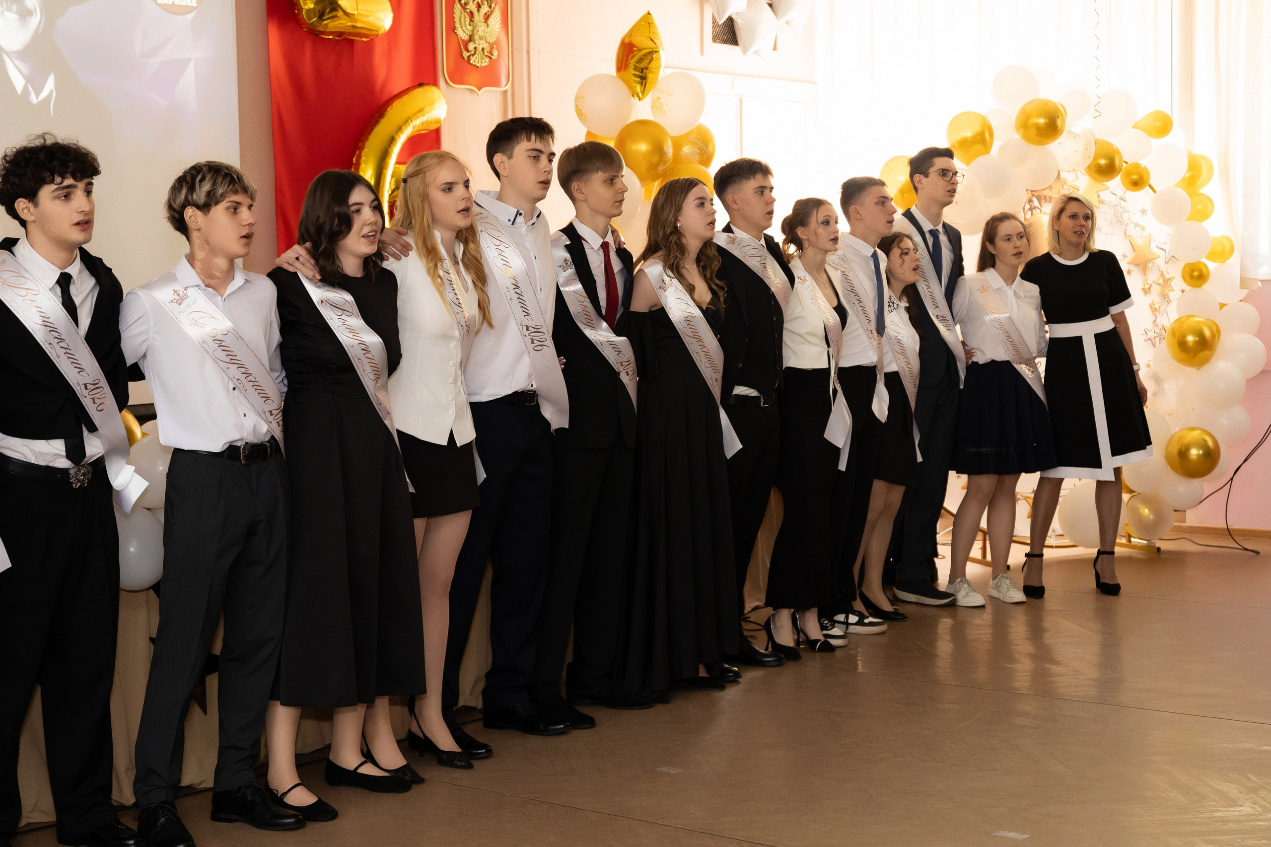Последний звонок 11 класс. Семейный и свадебный фотограф в Санкт-Петербурге Татьяна Швыкова