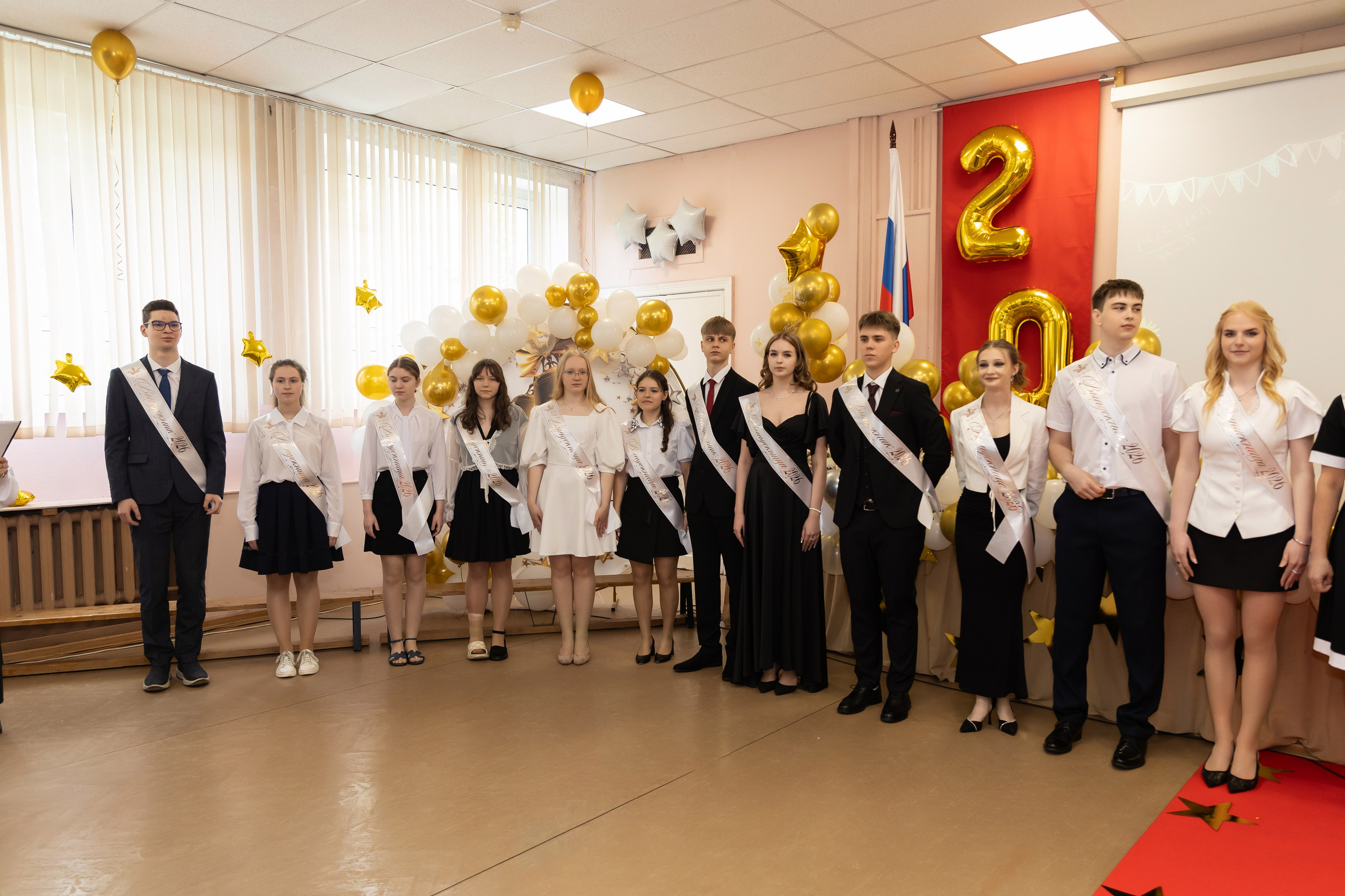 Последний звонок 11 класс. Семейный и свадебный фотограф в Санкт-Петербурге Татьяна Швыкова