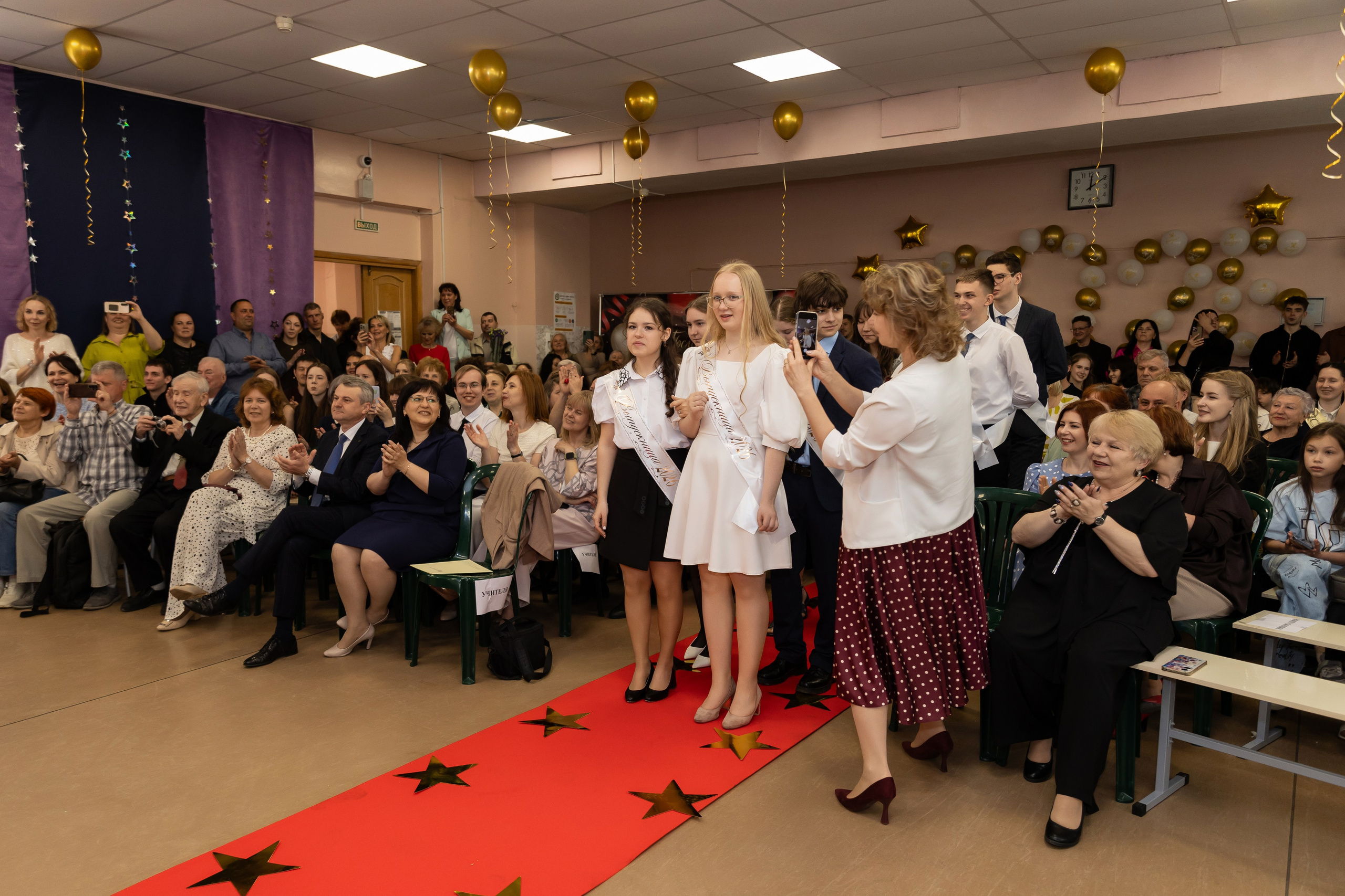 Последний звонок 11 класс. Семейный и свадебный фотограф в Санкт-Петербурге Татьяна Швыкова