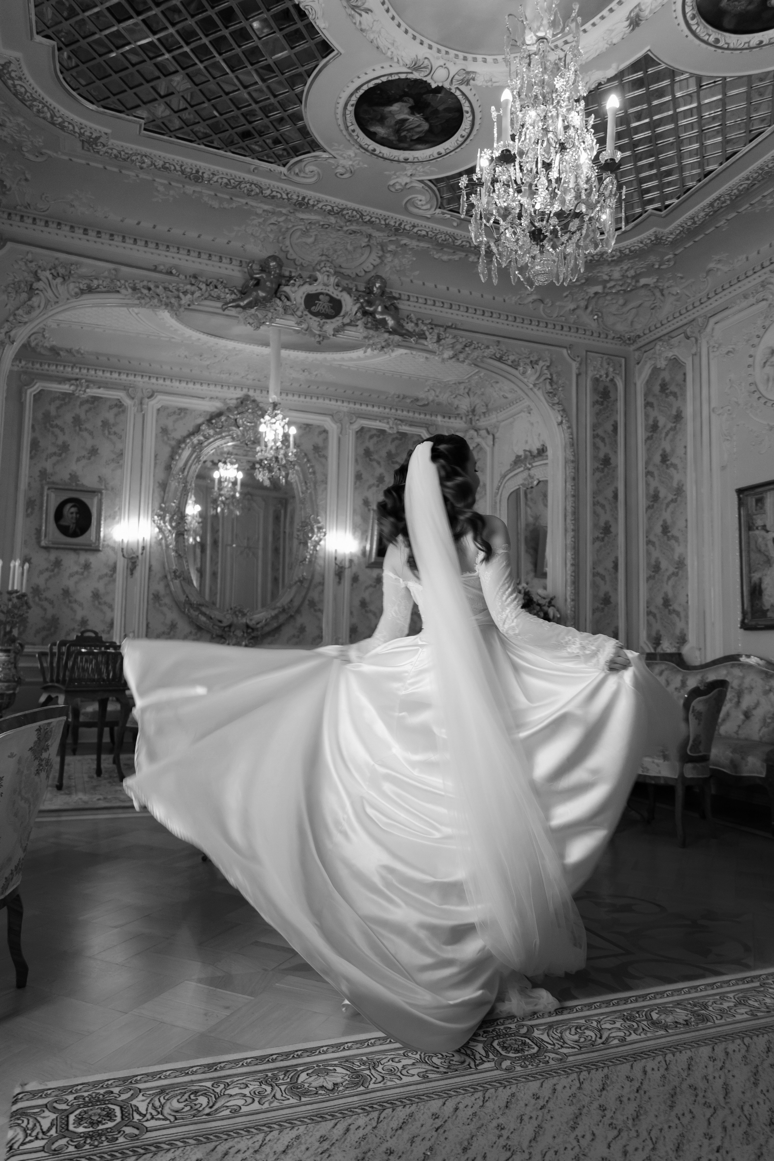 Свадебная фотосессия в Юсуповском дворце. Семейный и свадебный фотограф в Санкт-Петербурге Татьяна Швыкова