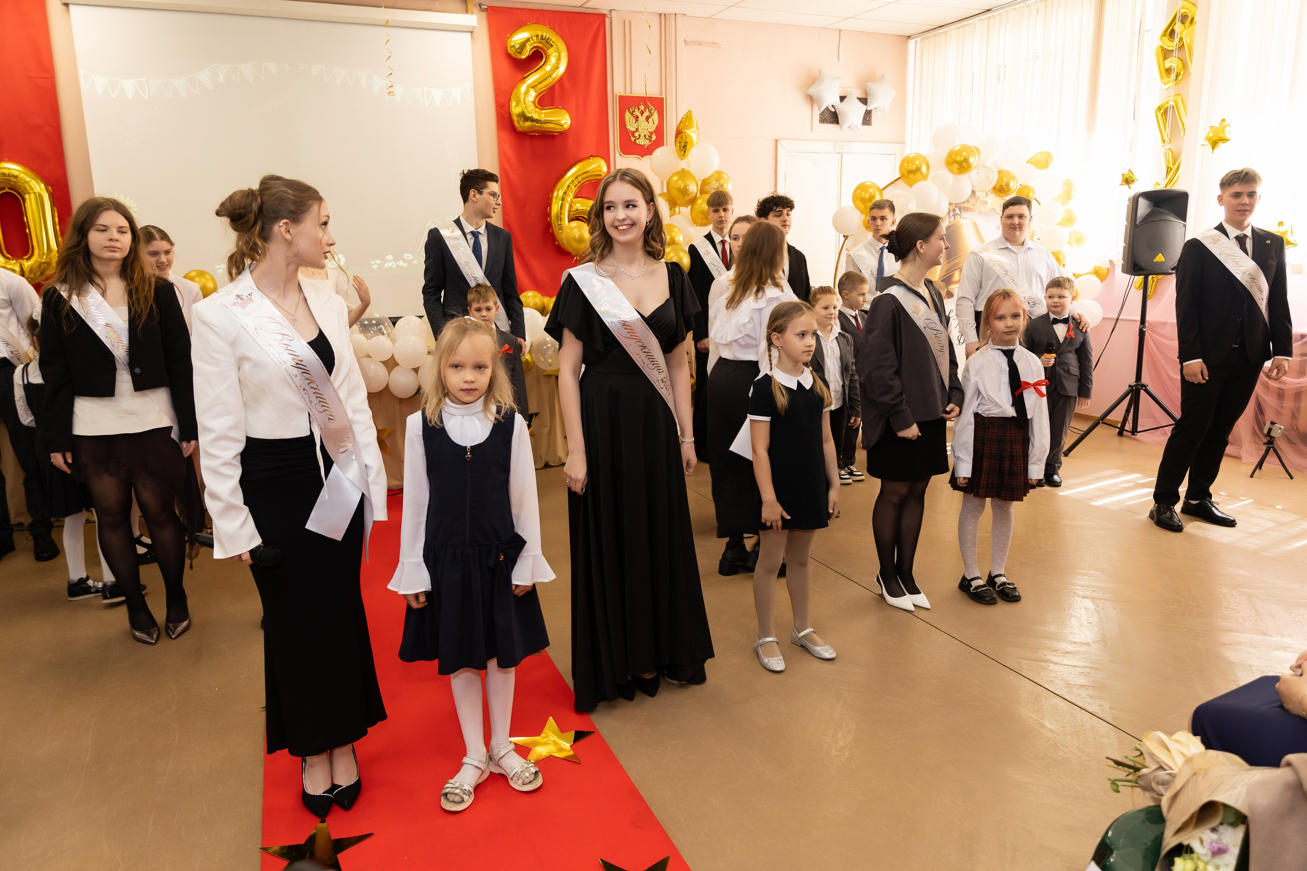 Последний звонок 11 класс. Семейный и свадебный фотограф в Санкт-Петербурге Татьяна Швыкова